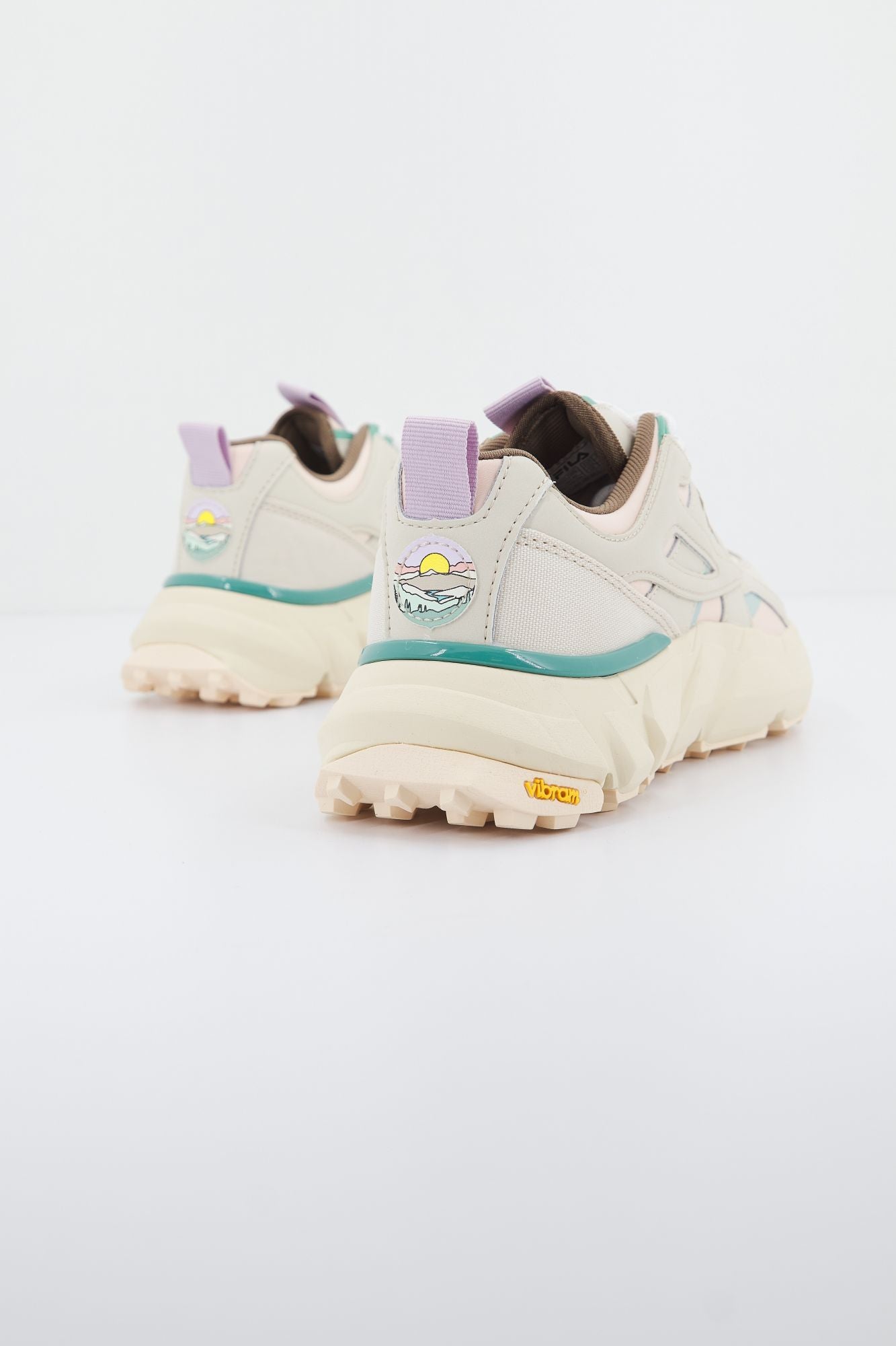 FILA  FOGLIA  WMN en color BEIS (3)