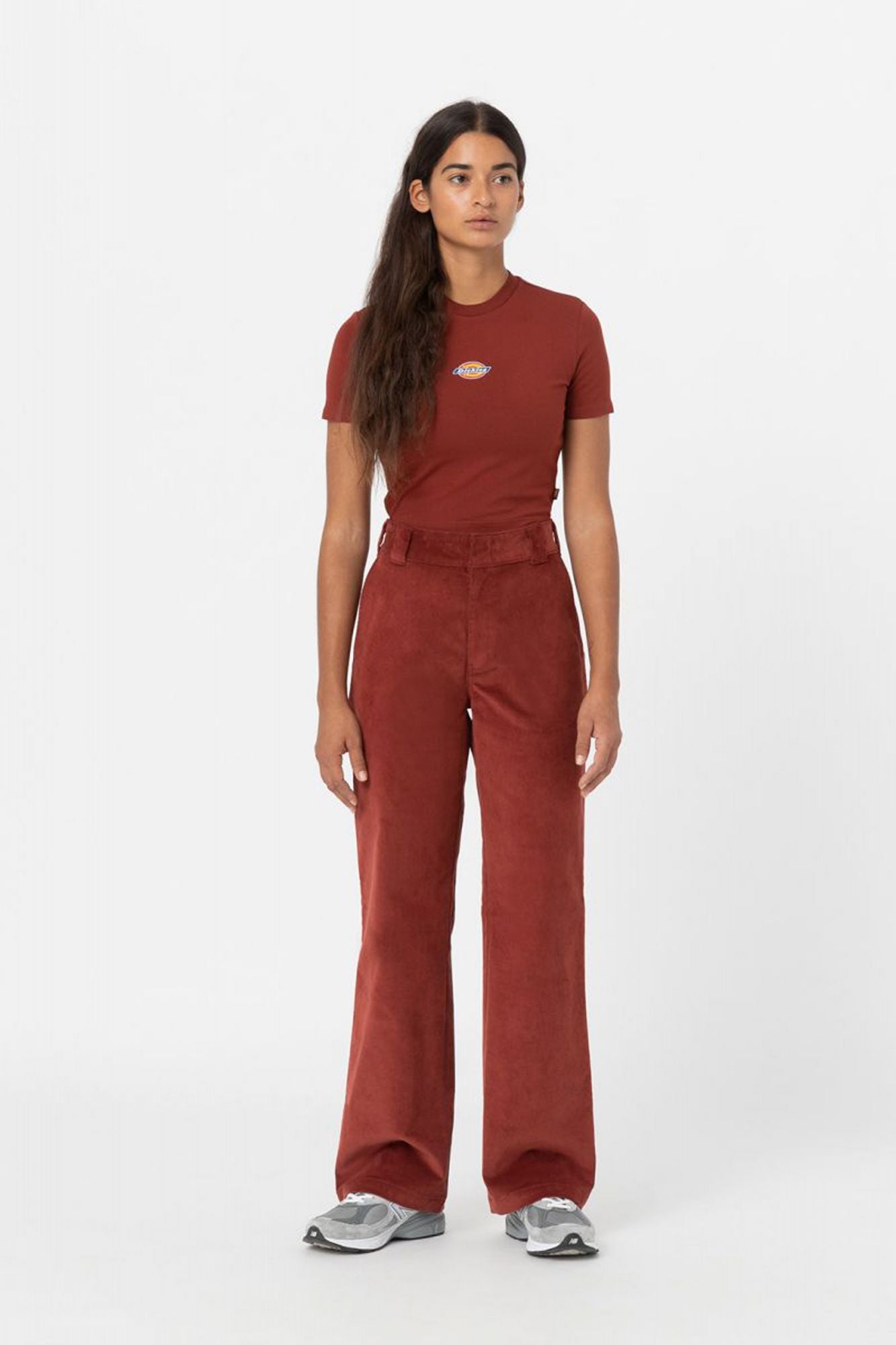 DICKIES  MAPLE VALLEY TEE en color BURDEOS (4)