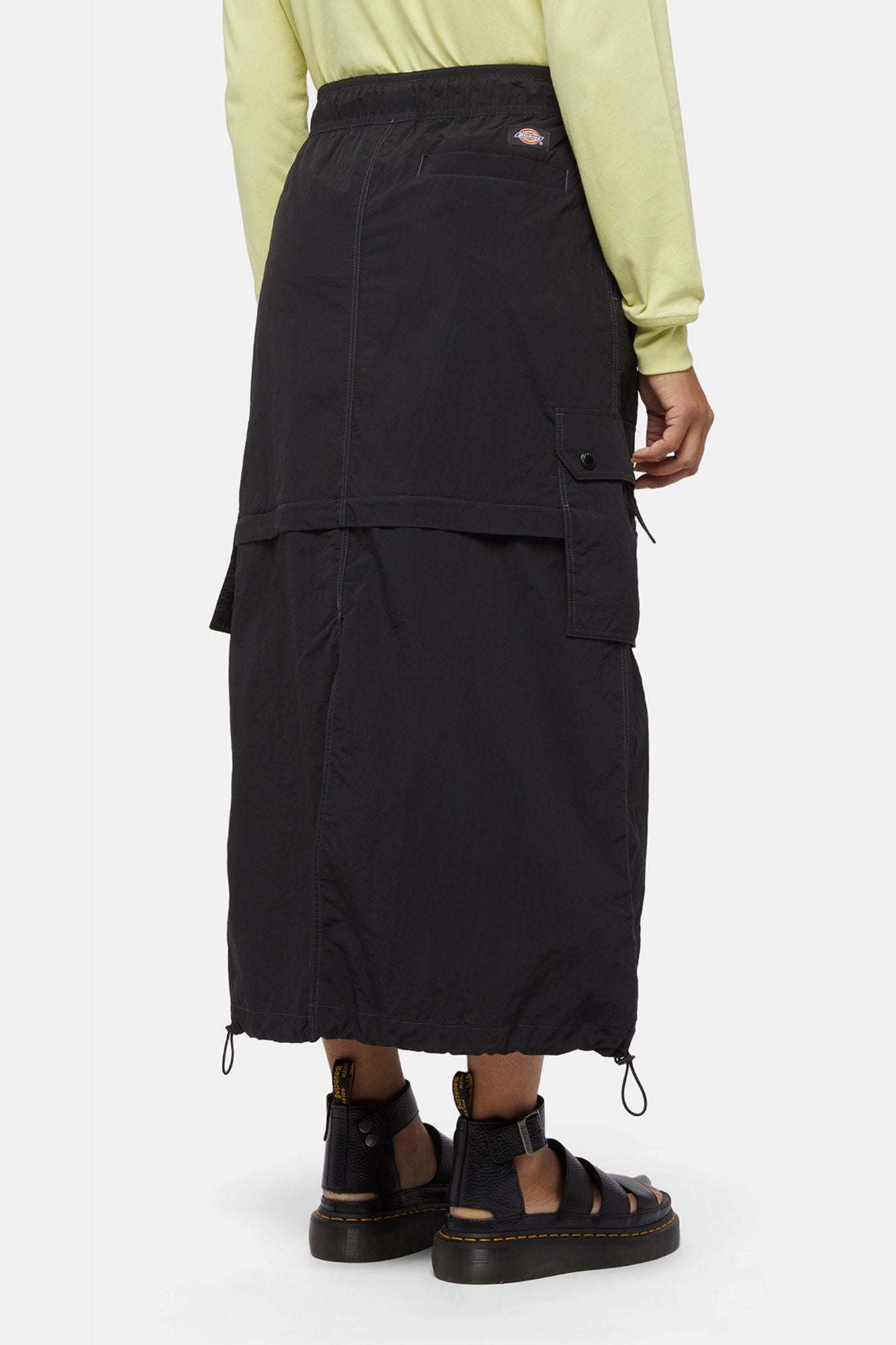DICKIES JACKSON SKIRT W en color NEGRO (3)
