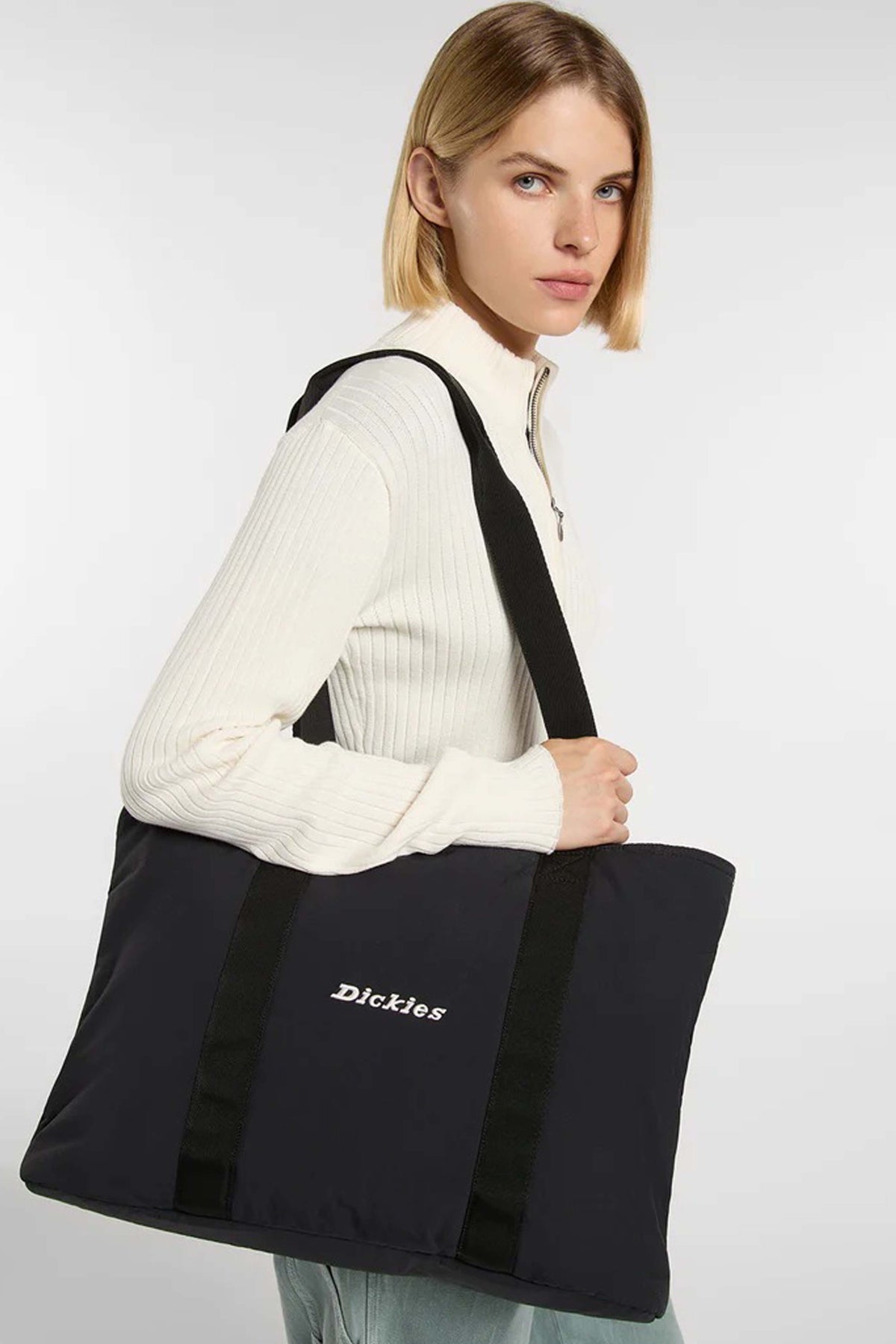 DICKIES TOTE en color NEGRO (1)