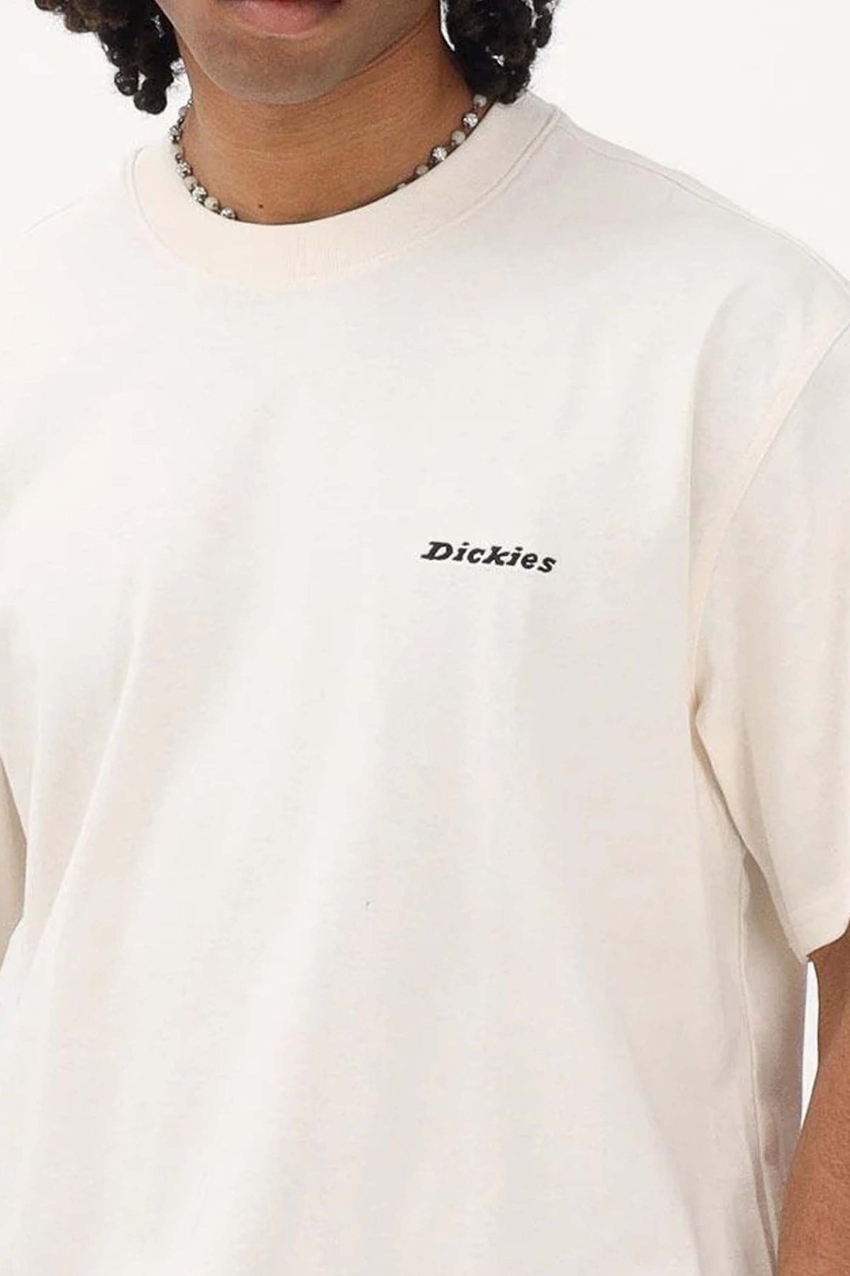 DICKIES LORETTO SS TEE en color BLANCO (3)