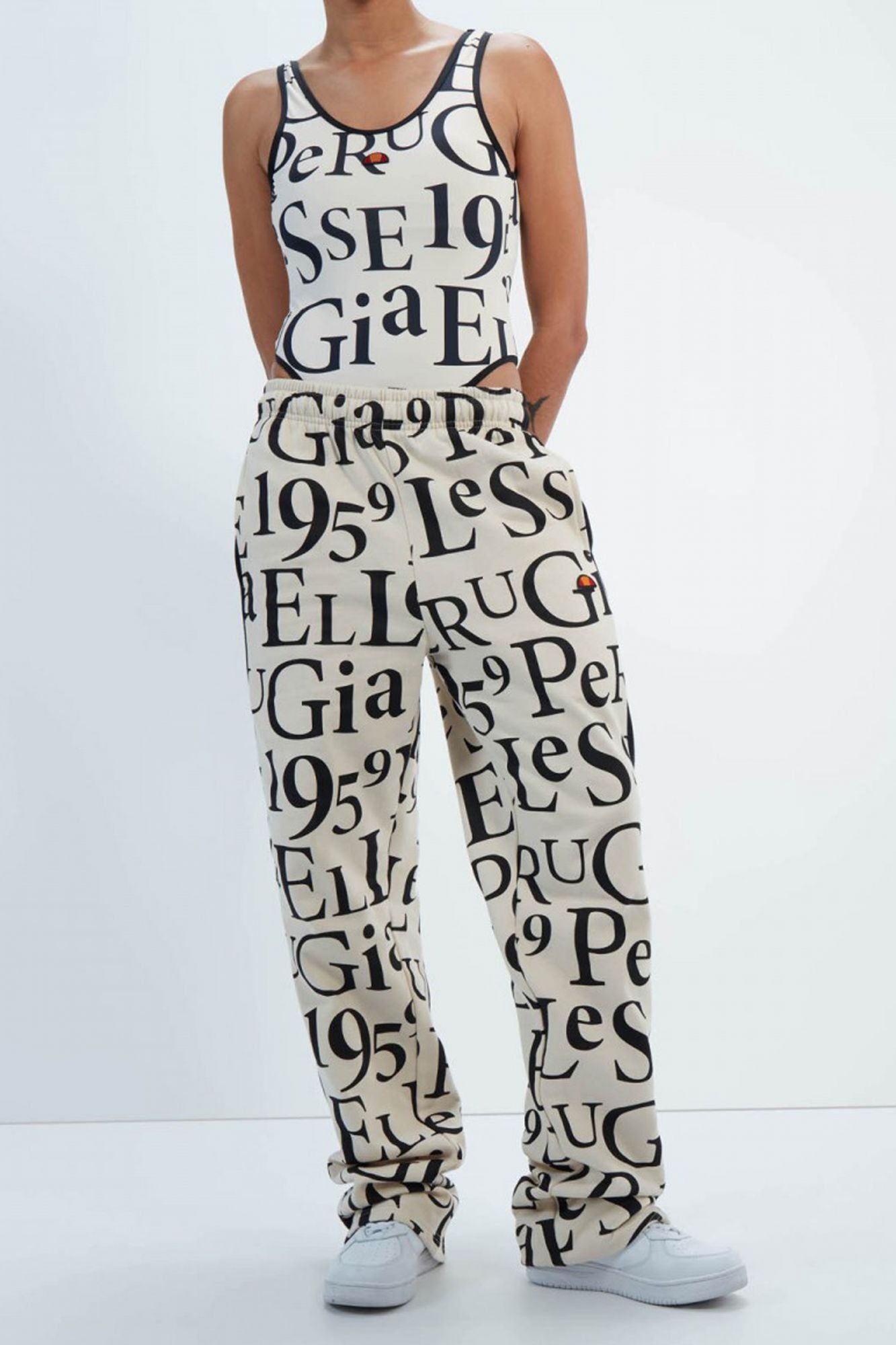 ELLESSE ALBANESE JOG PANT en color BLANCO (1)