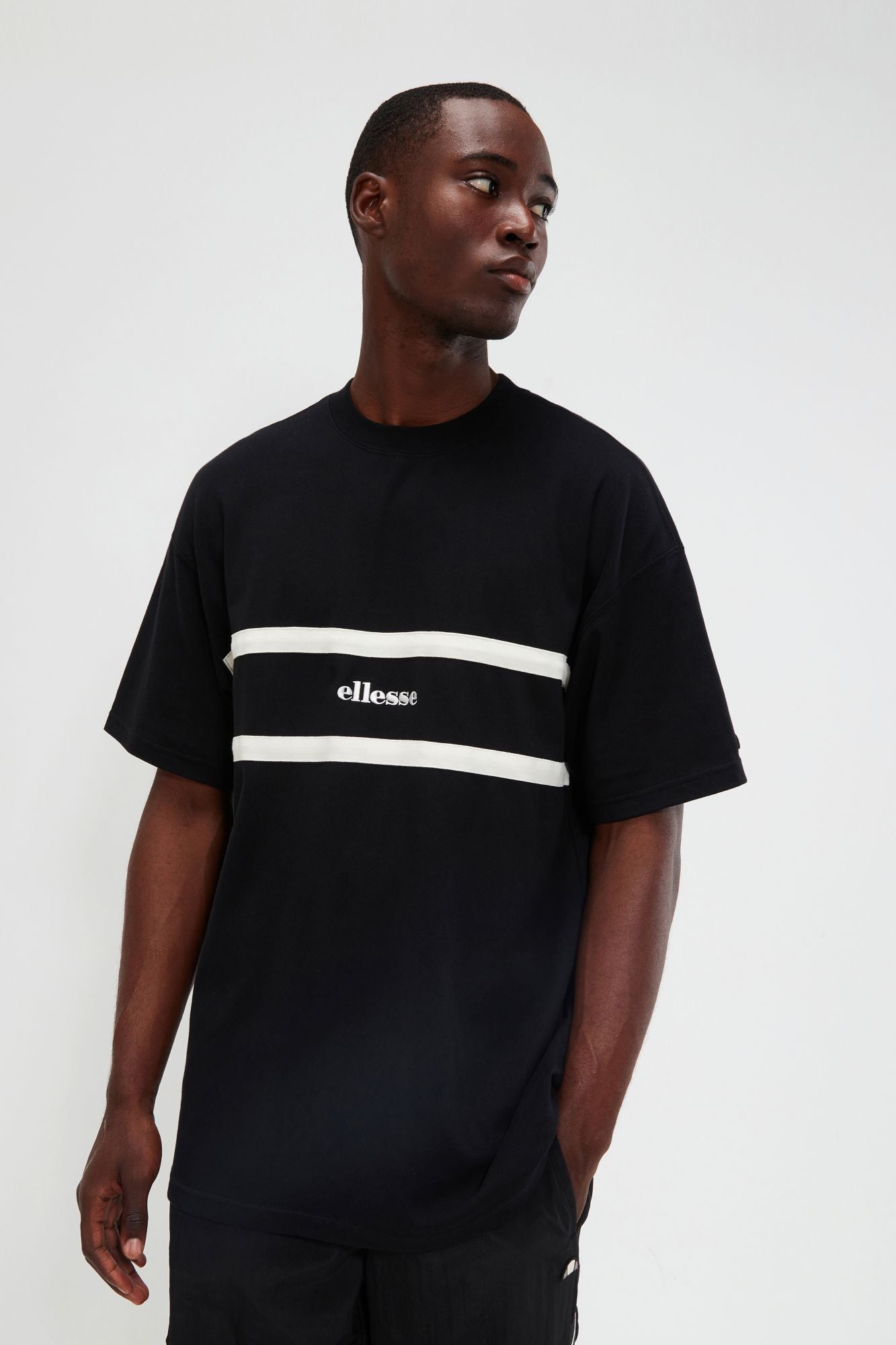 ELLESSE ROCAZZI TEE en color NEGRO (1)