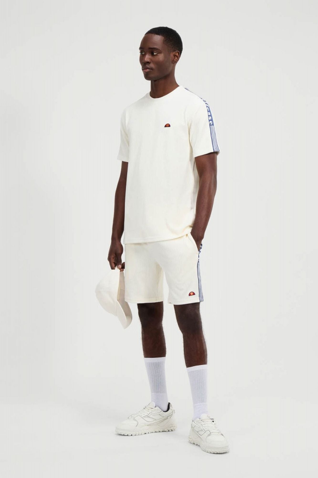 ELLESSE  MADORI TEE en color BLANCO (4)