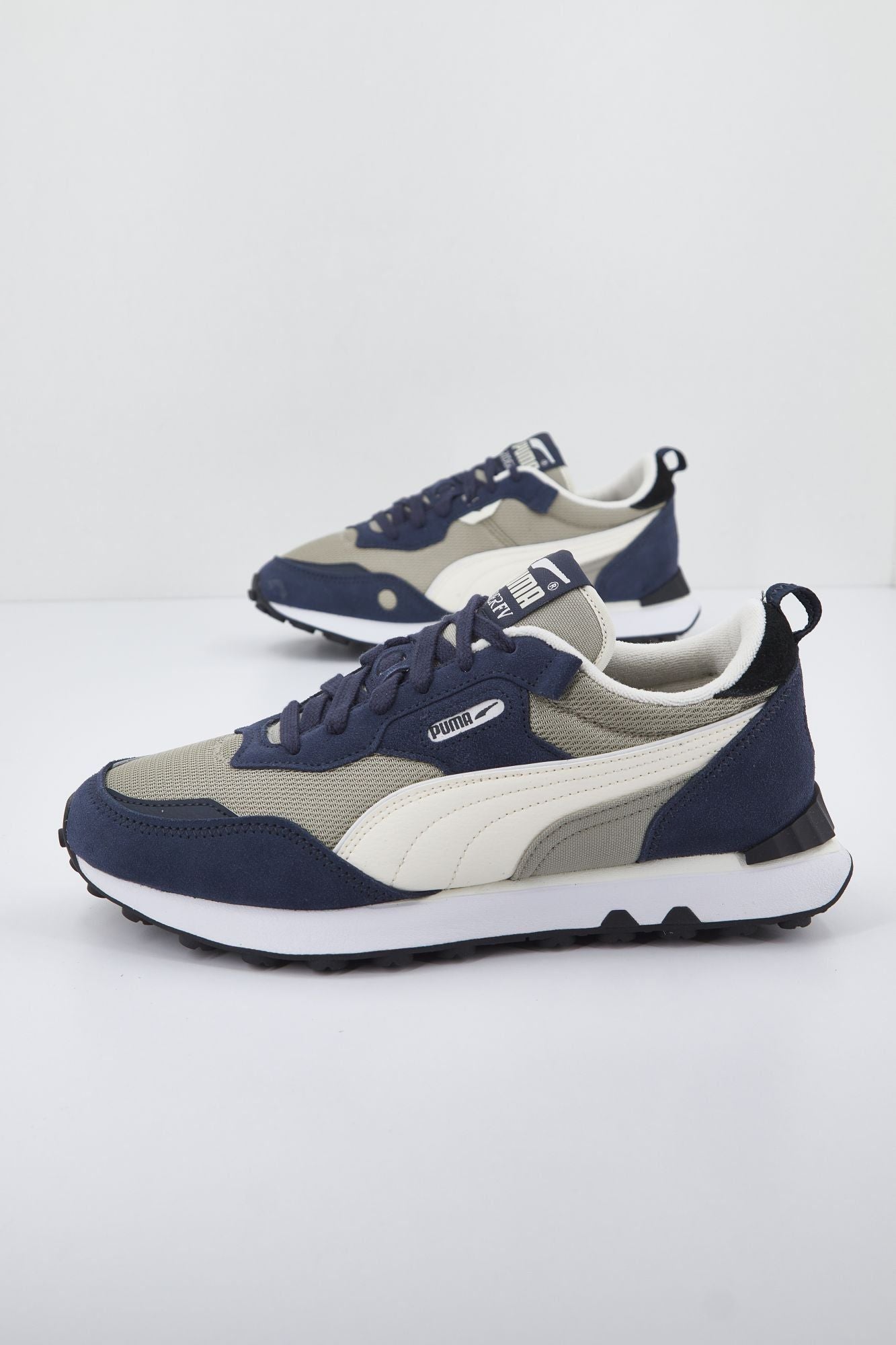 PUMA  RIDER FV RETRO REWIN en color AZUL (2)