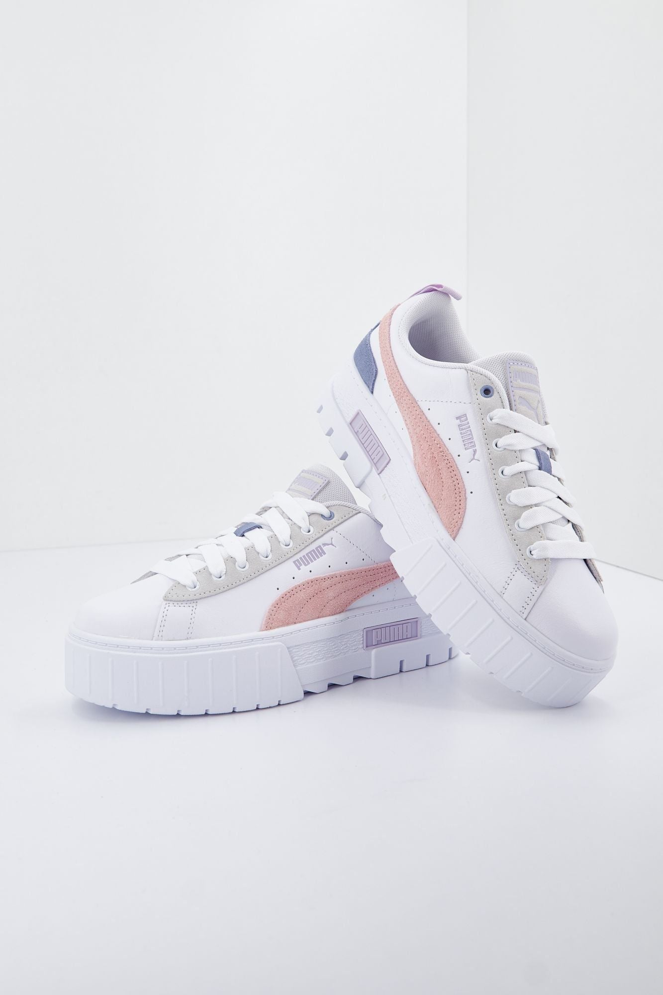 PUMA  MAYZE MIX WNS en color BLANCO (3)