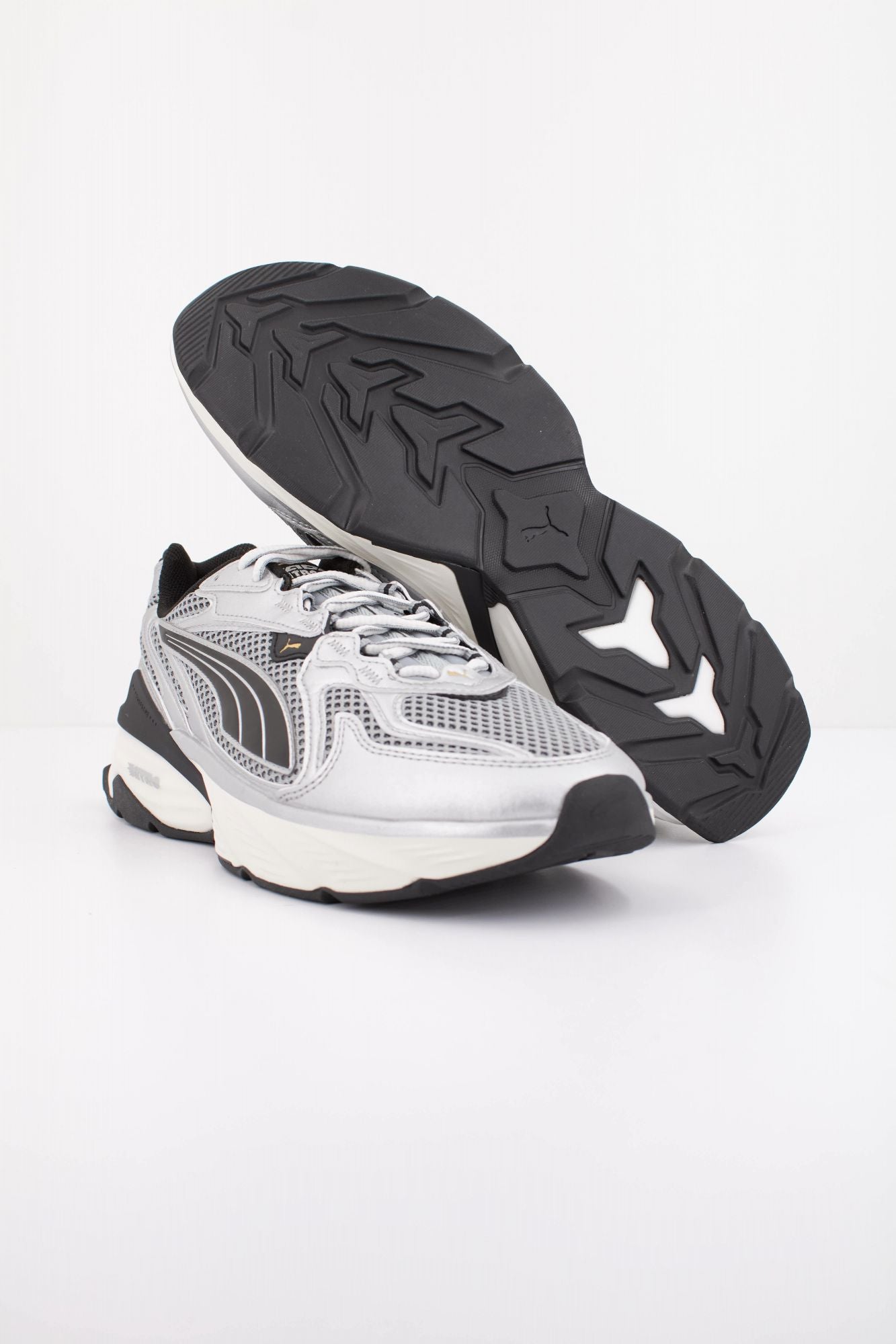 PUMA FADE NITRO LS en color PLATA (4)