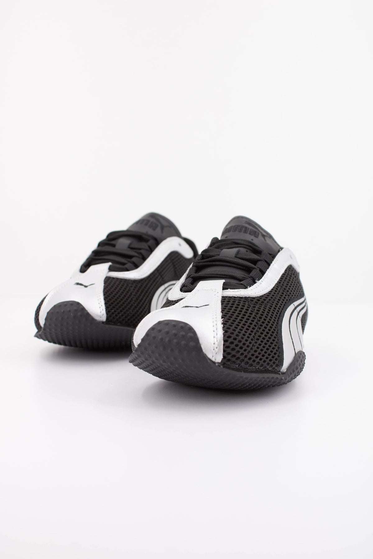 PUMA H STREET OG en color NEGRO (2)