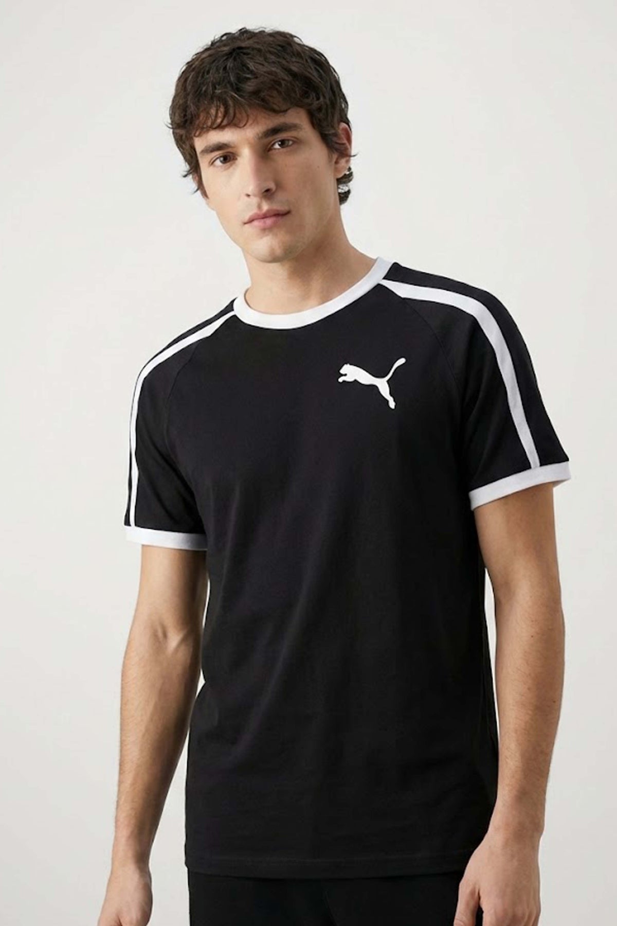 PUMA BIG CAT RINGER TEE en color NEGRO (1)