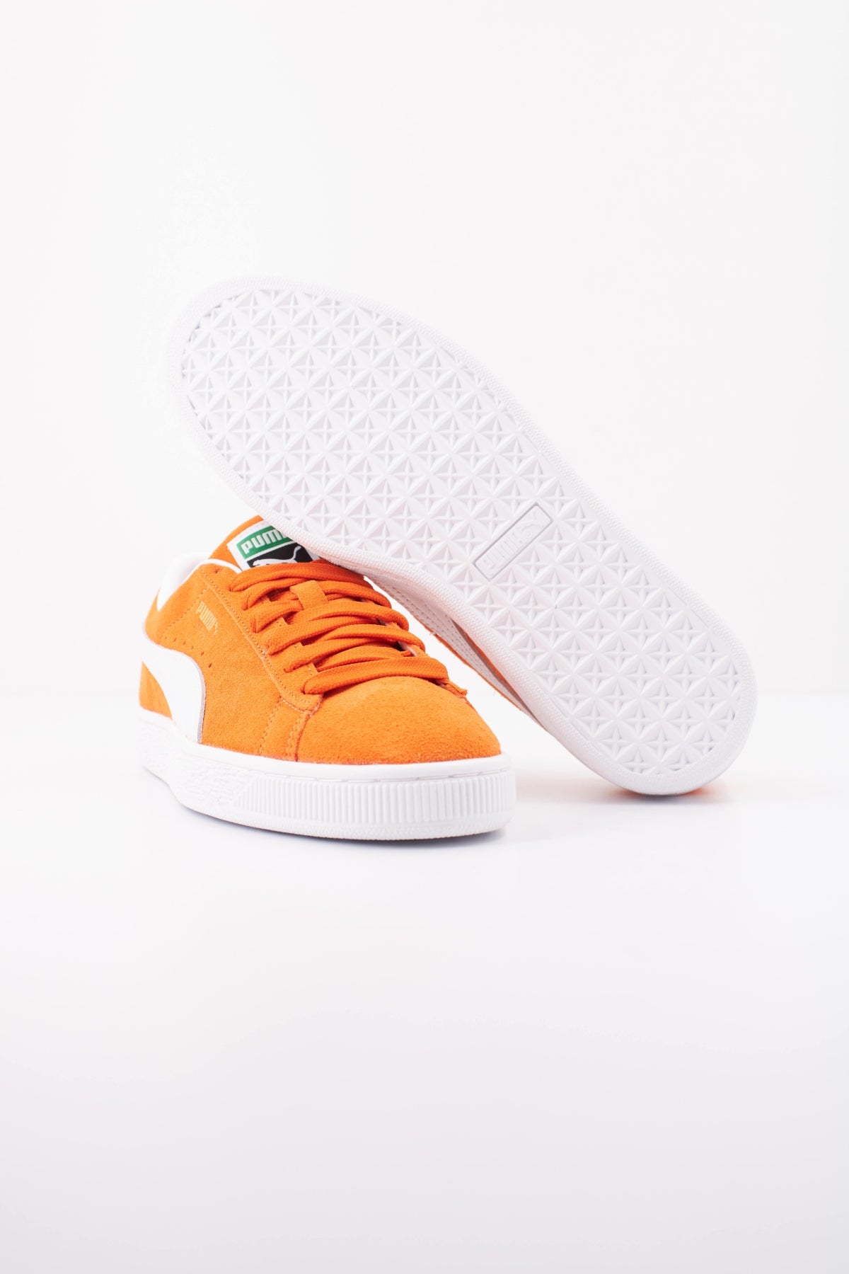 PUMA SUEDE CLASSIC en color NARANJA (5)