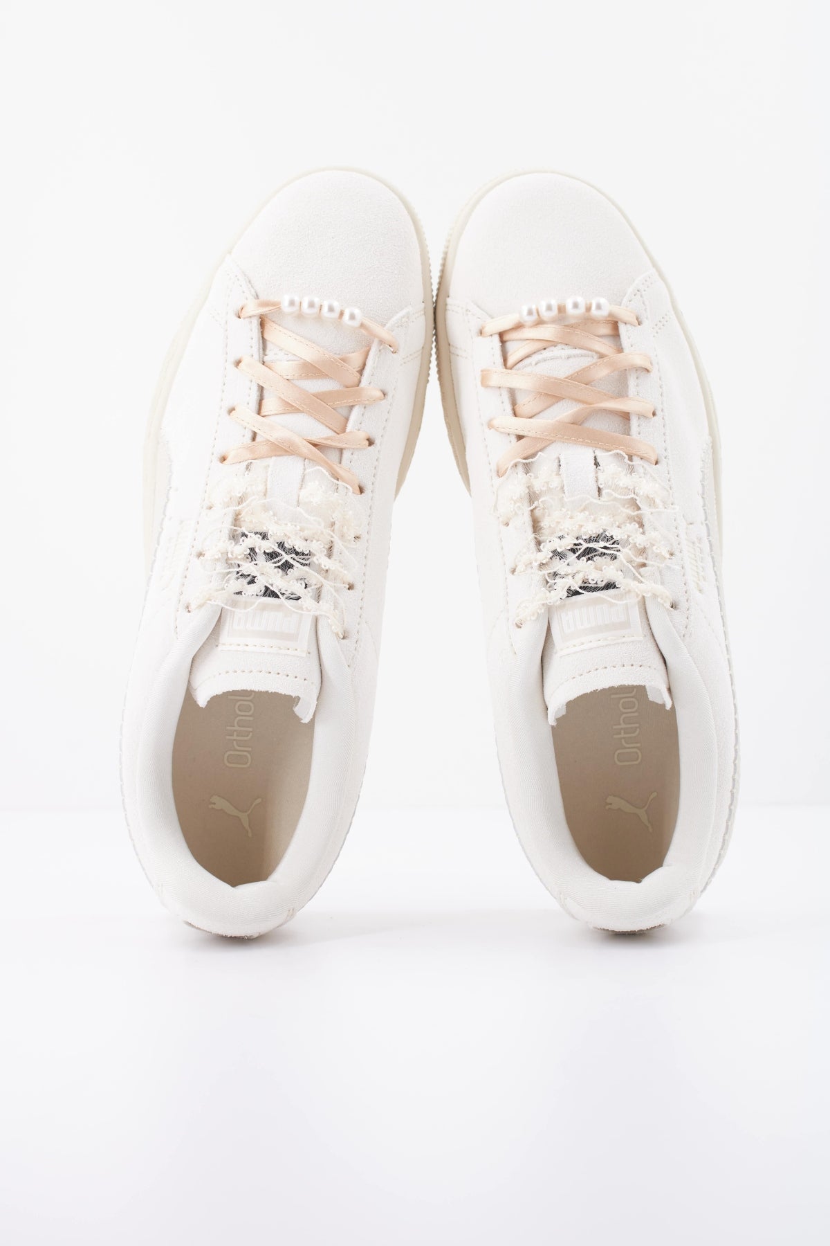 PUMA SUEDE BLOOM en color BLANCO (3)