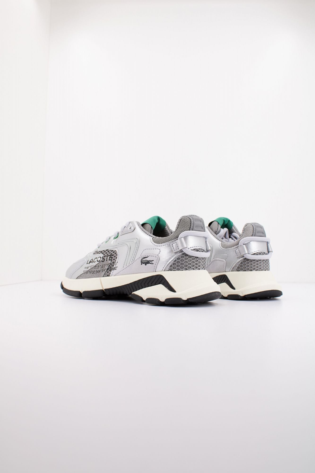 LACOSTE NEO TEXTILE AND LEAT en color PLATA (3)