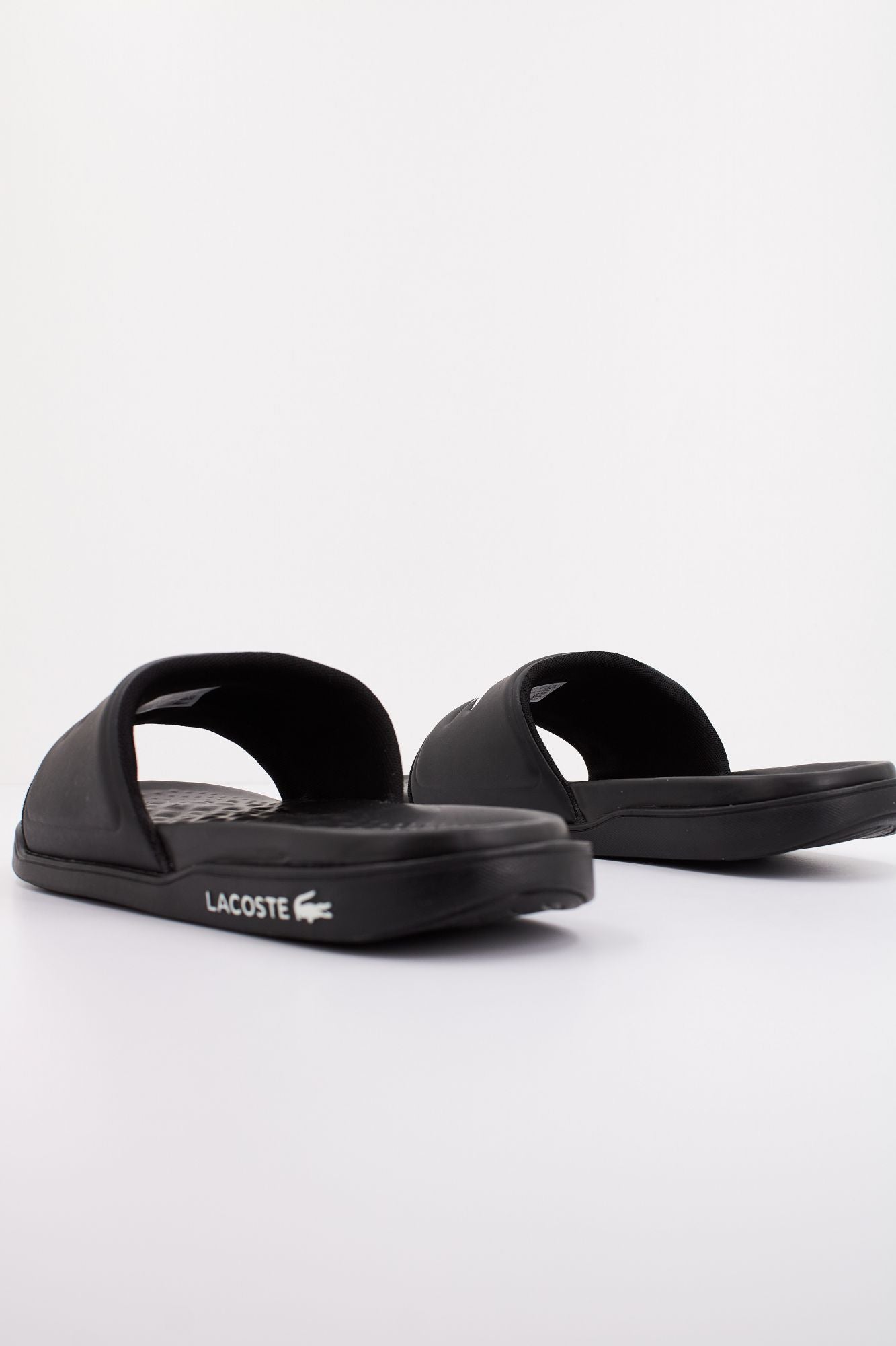 LACOSTE SERVE DUAL SYNTHETIC LOGO en color NEGRO (3)