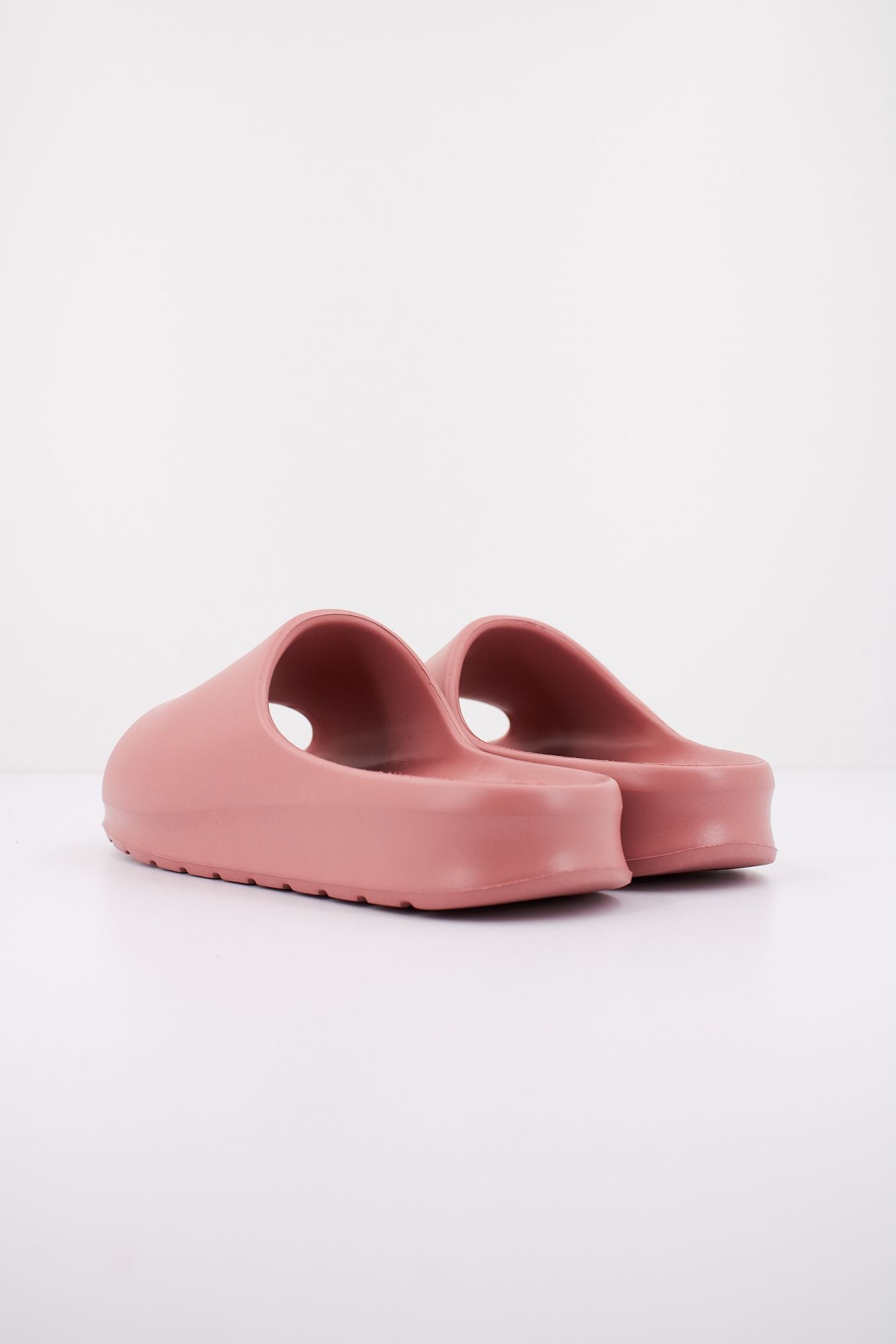 LACOSTE SERVE SLIDE 2.0 SYNTHETIC en color ROSA (3)