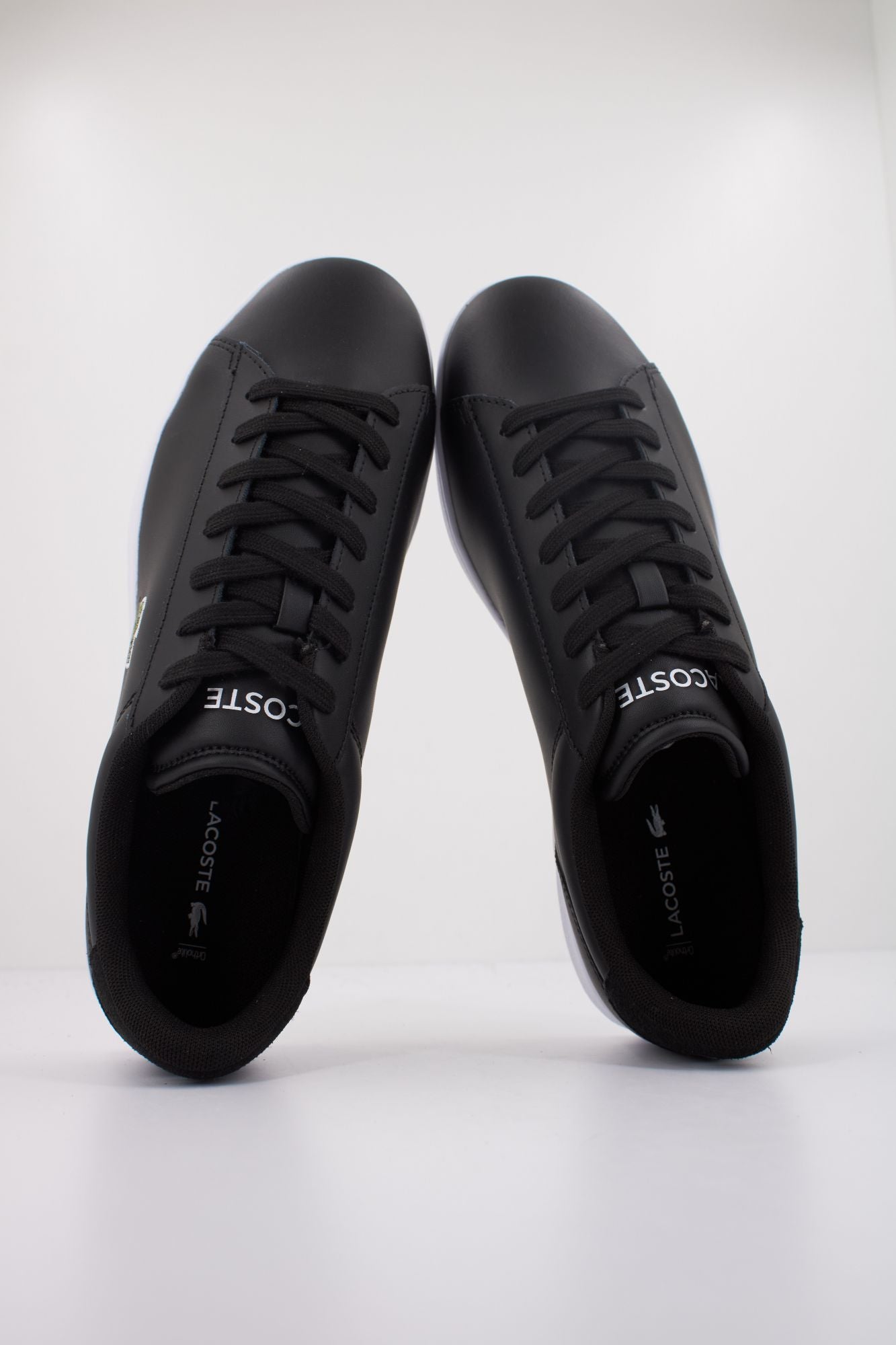 LACOSTE CARNABY SET en color NEGRO (3)