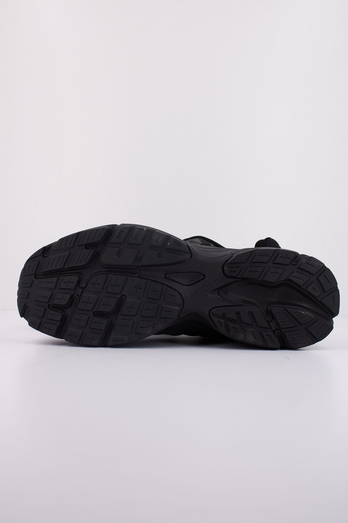LACOSTE  STORM 96 2K LITE SN en color NEGRO (5)