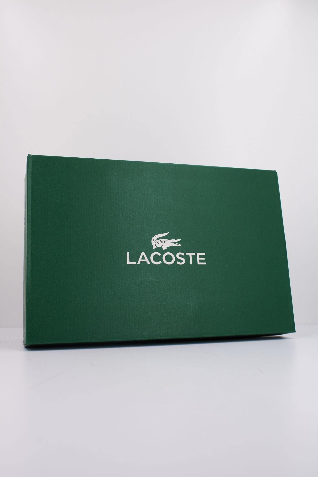 LACOSTE  L003 2K24 en color BEIS (6)