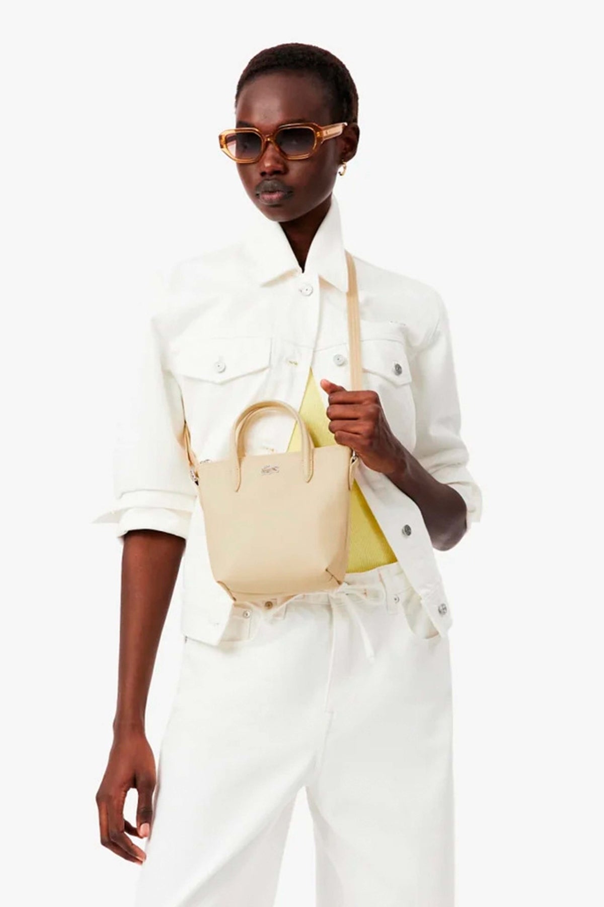 LACOSTE CROSSOVER BAG en color AMARILLO (4)