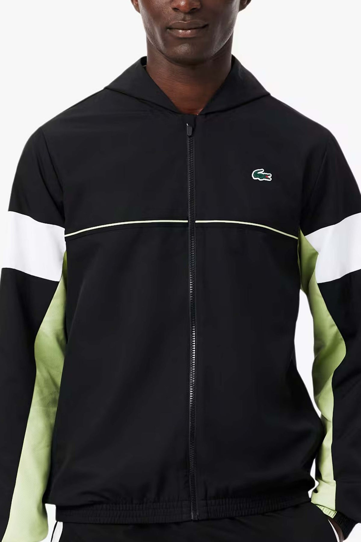 LACOSTE PARKAS BLOUSONS en color NEGRO (2)