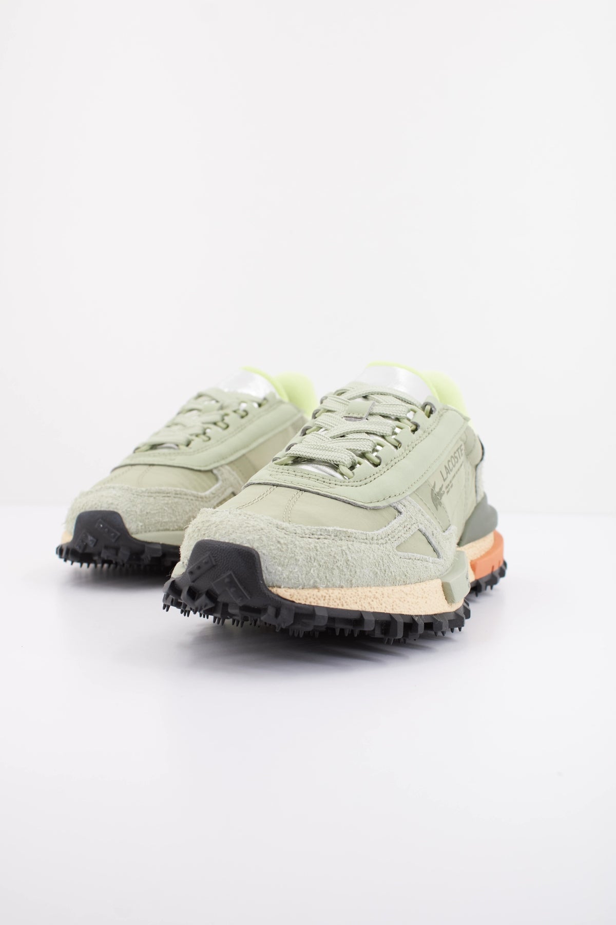 LACOSTE ELITE ACTIVE en color VERDE (2)