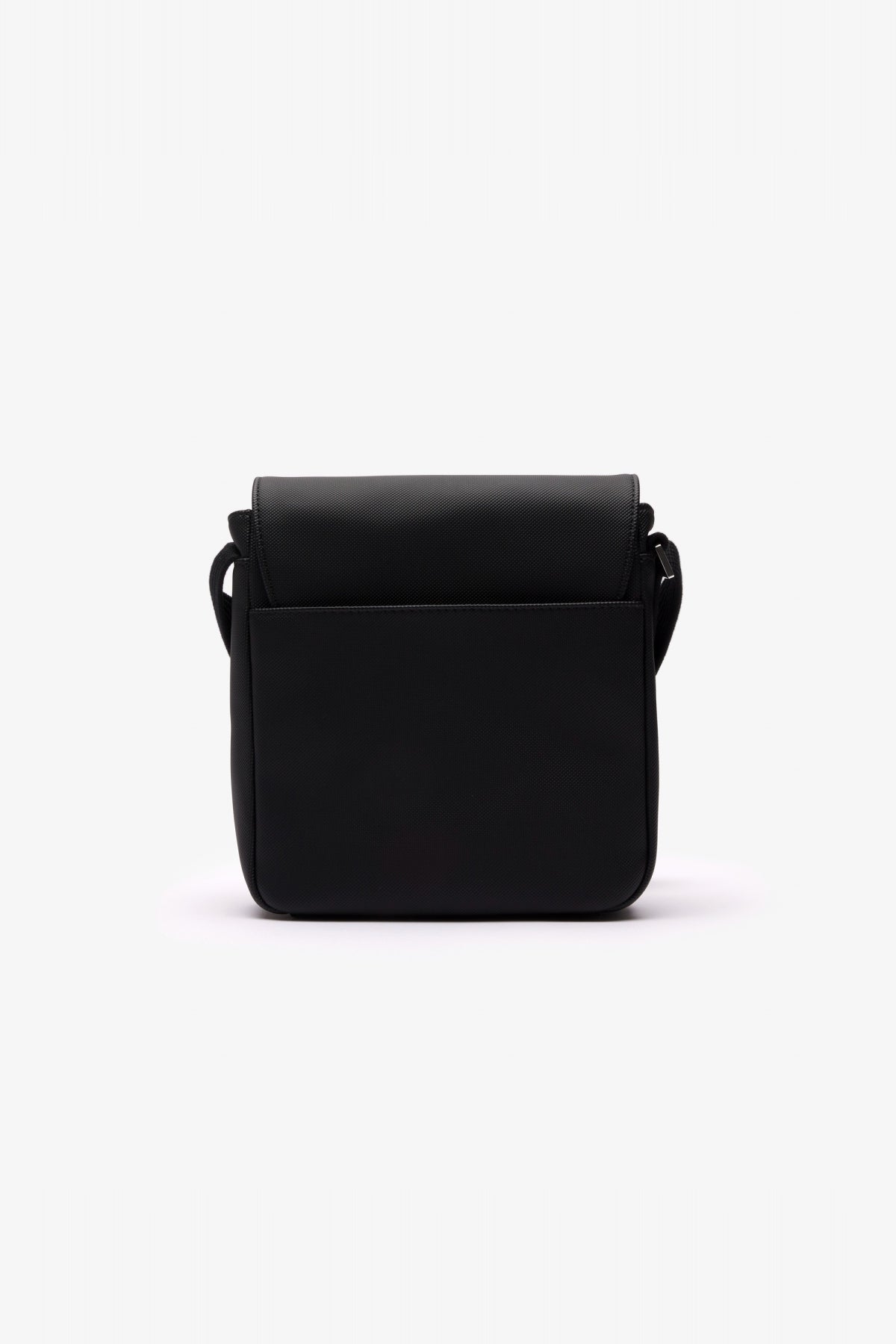 LACOSTE FLAP CROSSOVER BAG en color NEGRO (2)
