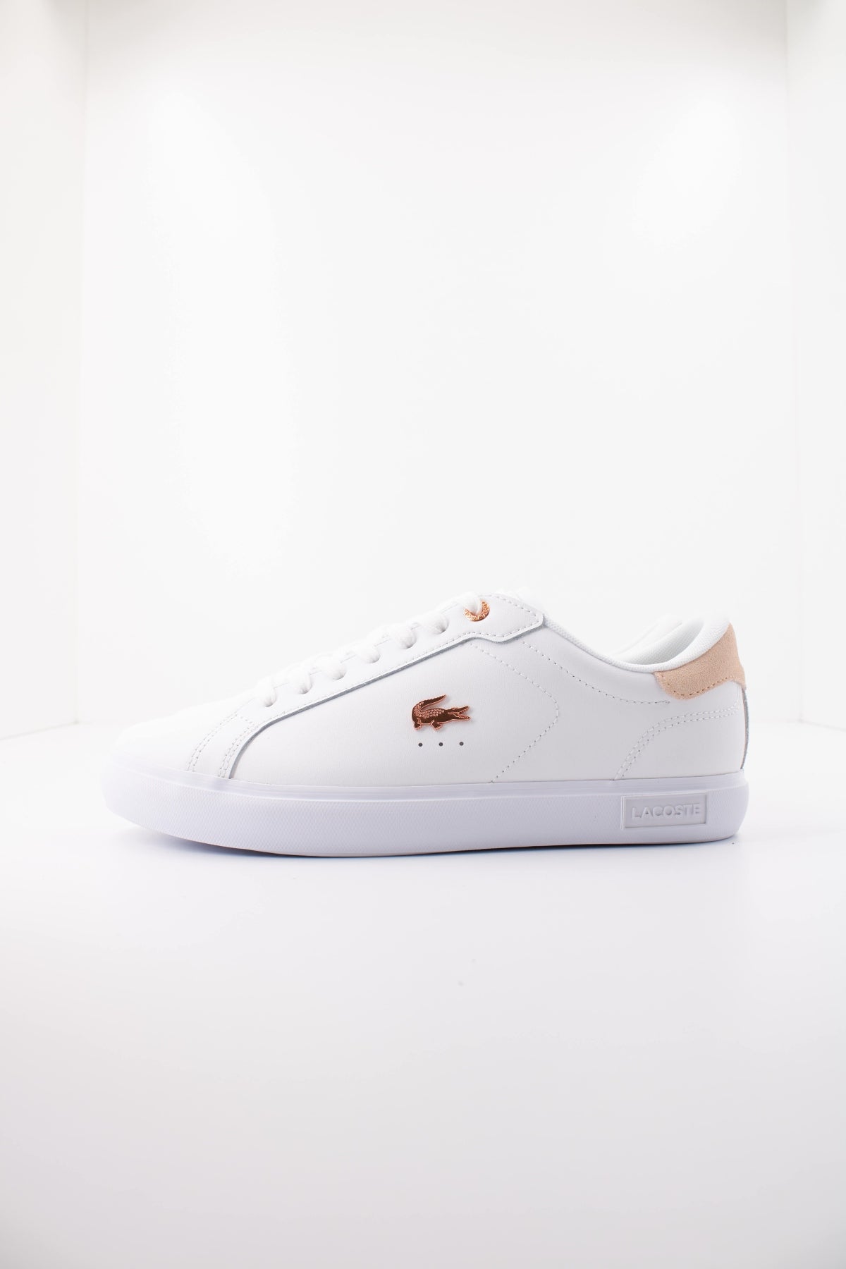 LACOSTE POWERCOURT en color BLANCO (1)