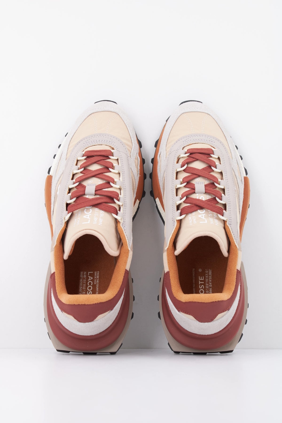 LACOSTE ELITE ACTIVE en color BEIS (3)