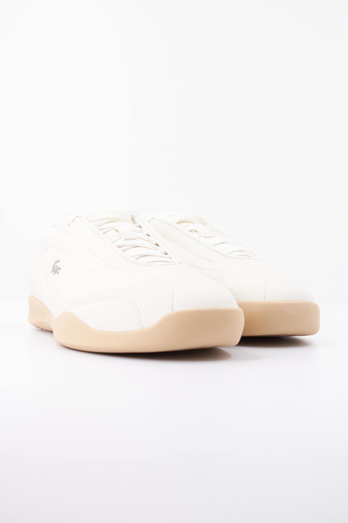 LACOSTE 52SFA0024  en color BEIS (2)