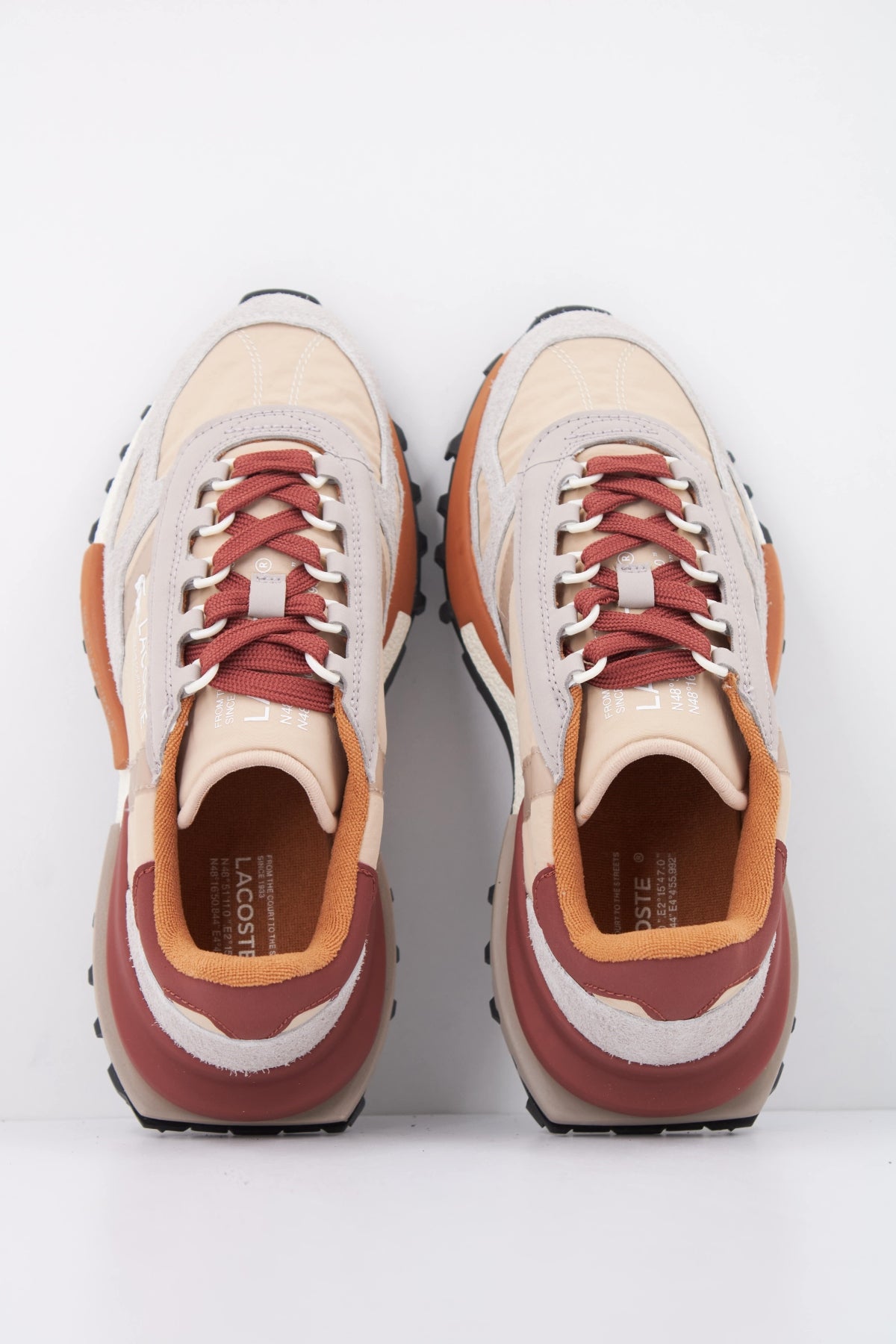 LACOSTE ELITE ACTIVE en color BEIS (3)