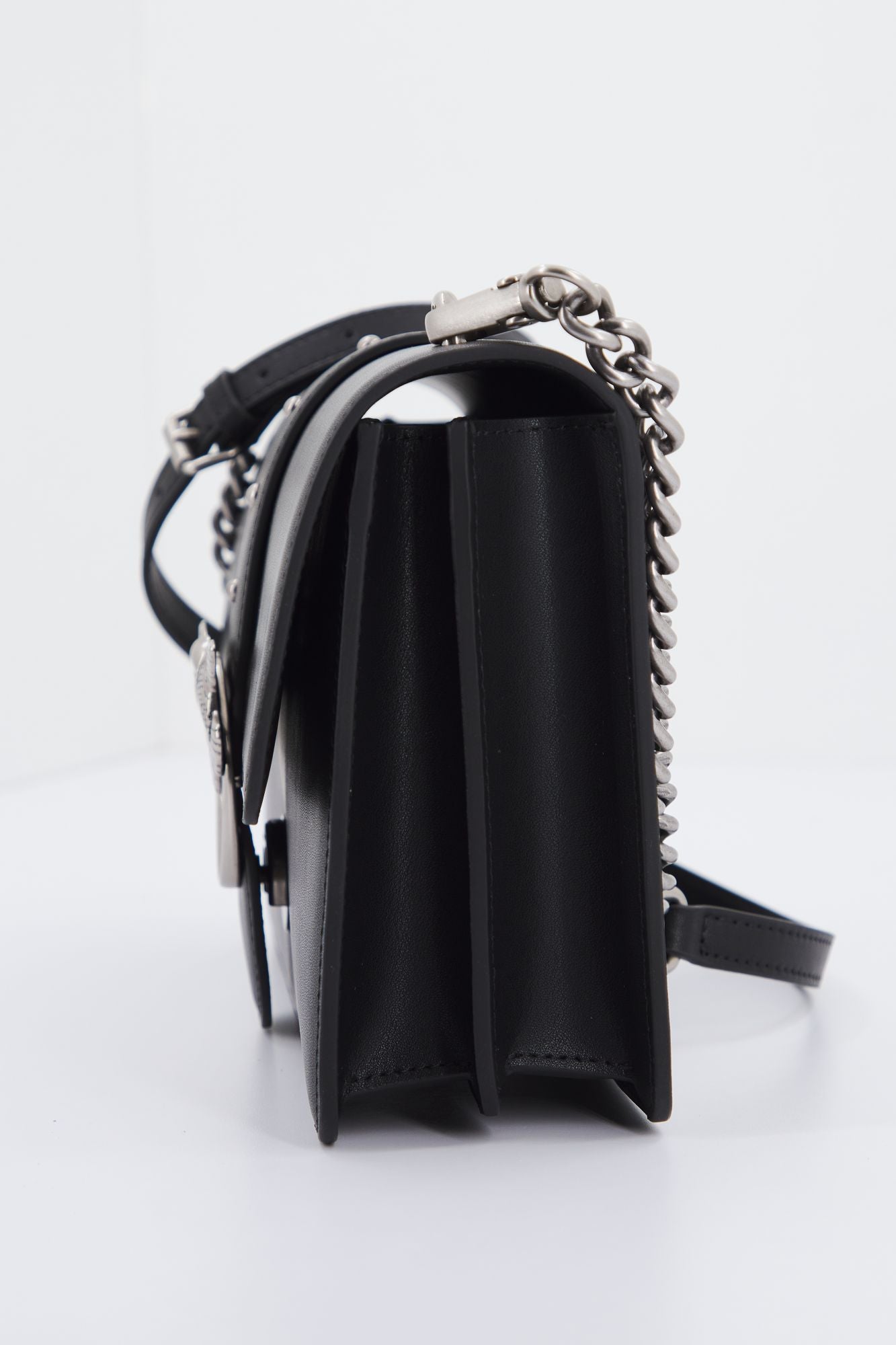 PINKO  LOVE CLASSIC ICON en color NEGRO (2)