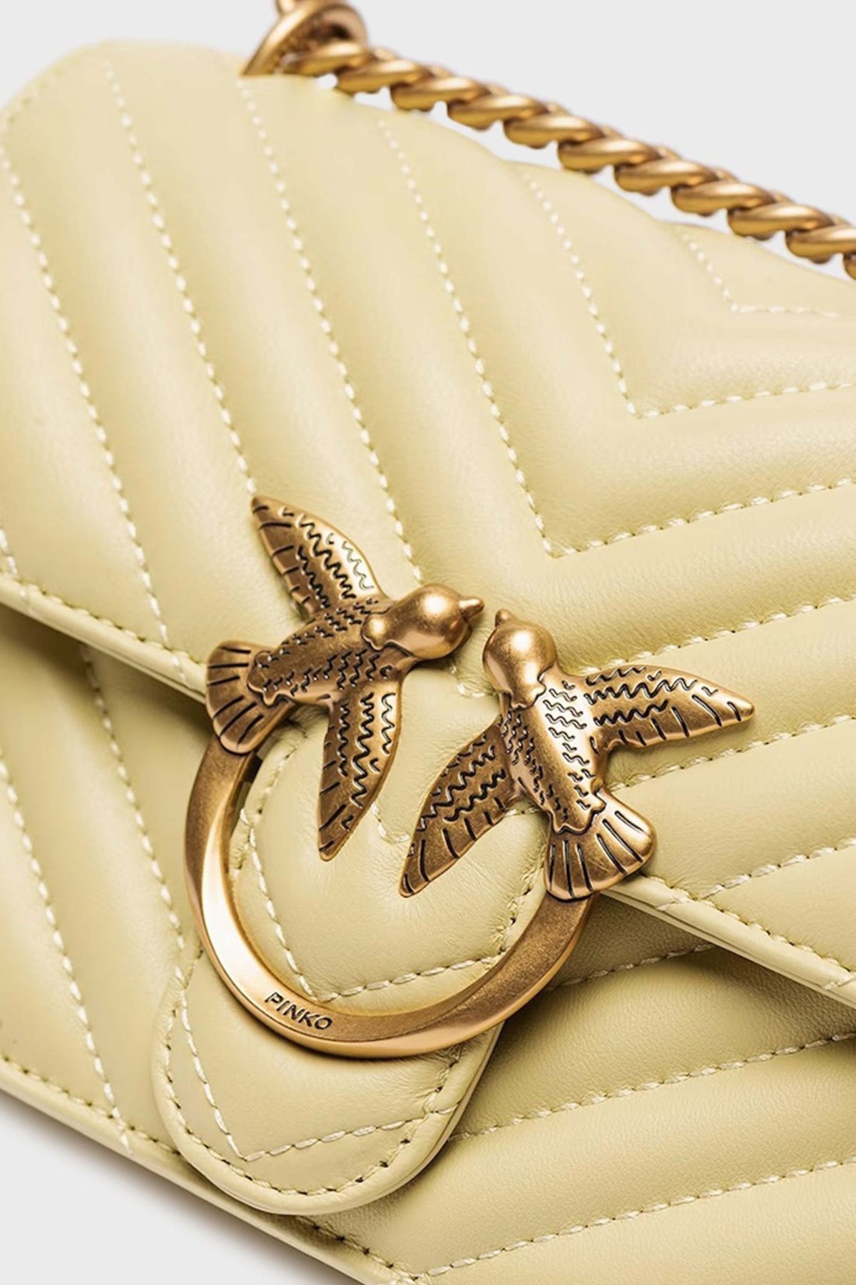 PINKO LOVE ONE MINI DC SHEEP en color AMARILLO (3)