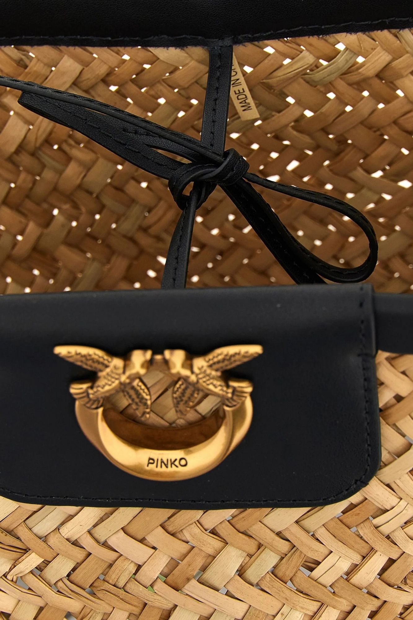 PINKO LOVE SUMMER BUCKET en color NEGRO (4)