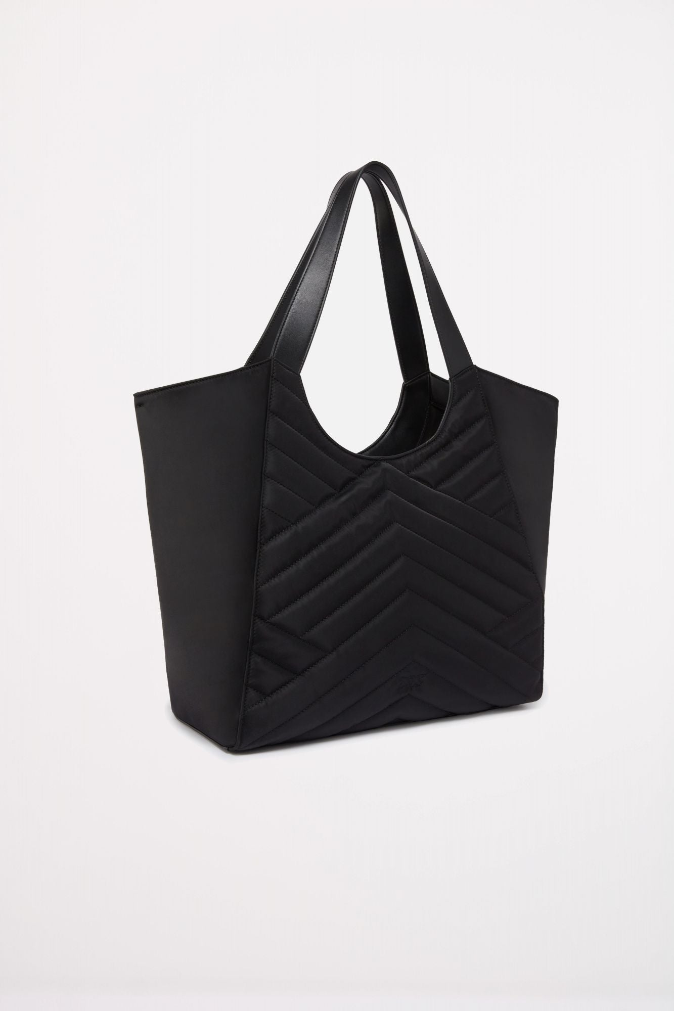 PINKO TOTE BAG PUZZLE RECYCLE en color NEGRO (2)