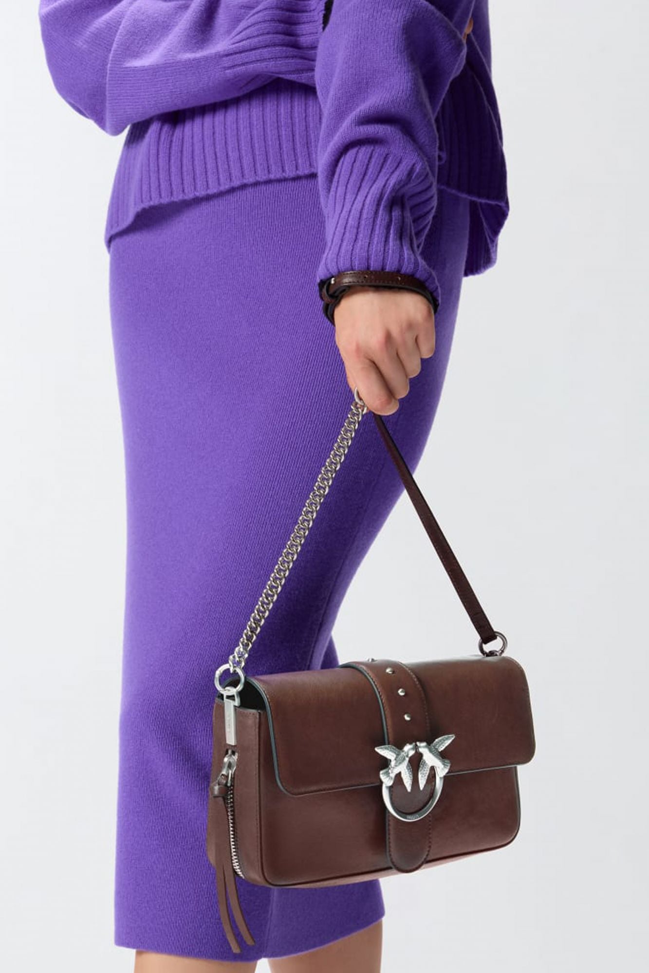 PINKO  LOVE ONE SLOUCHY ZIP CL  en color MARRON (4)