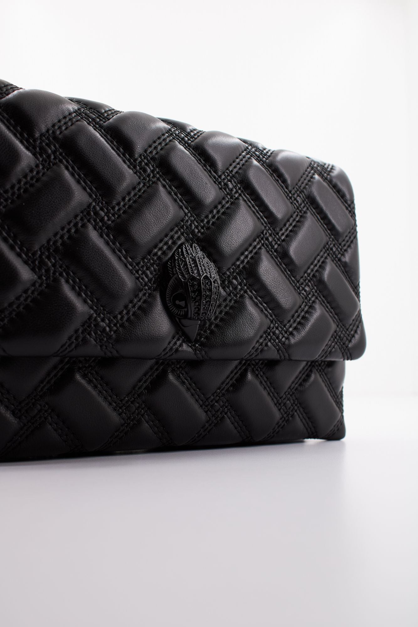 KURT GEIGER LONDON  KENSINGTON DUET DR en color NEGRO (4)
