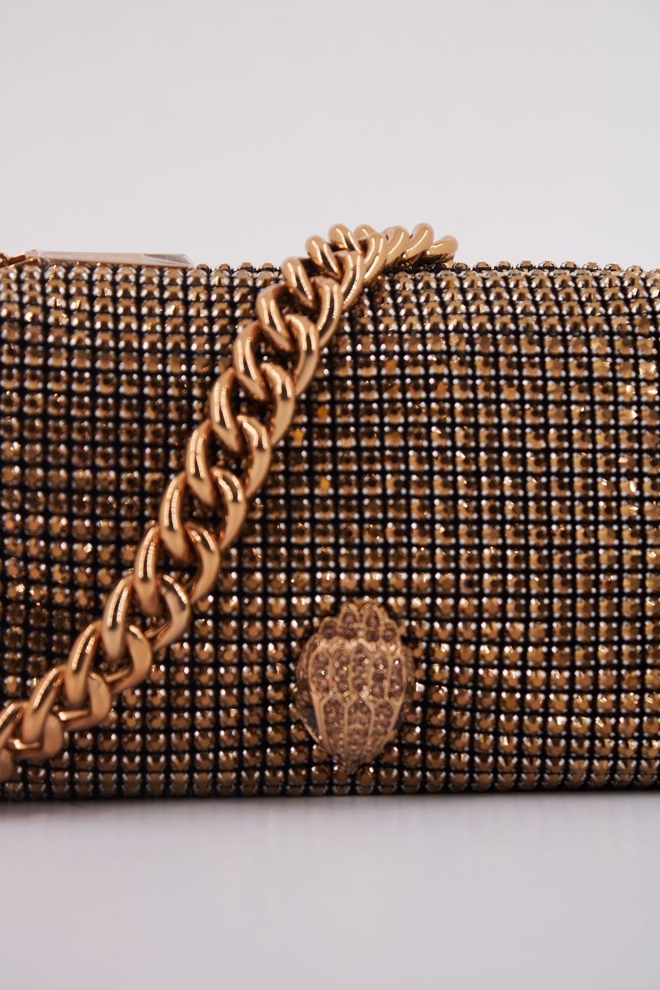 KURT GEIGER LONDON PARTY POUCHETTE en color ORO (4)