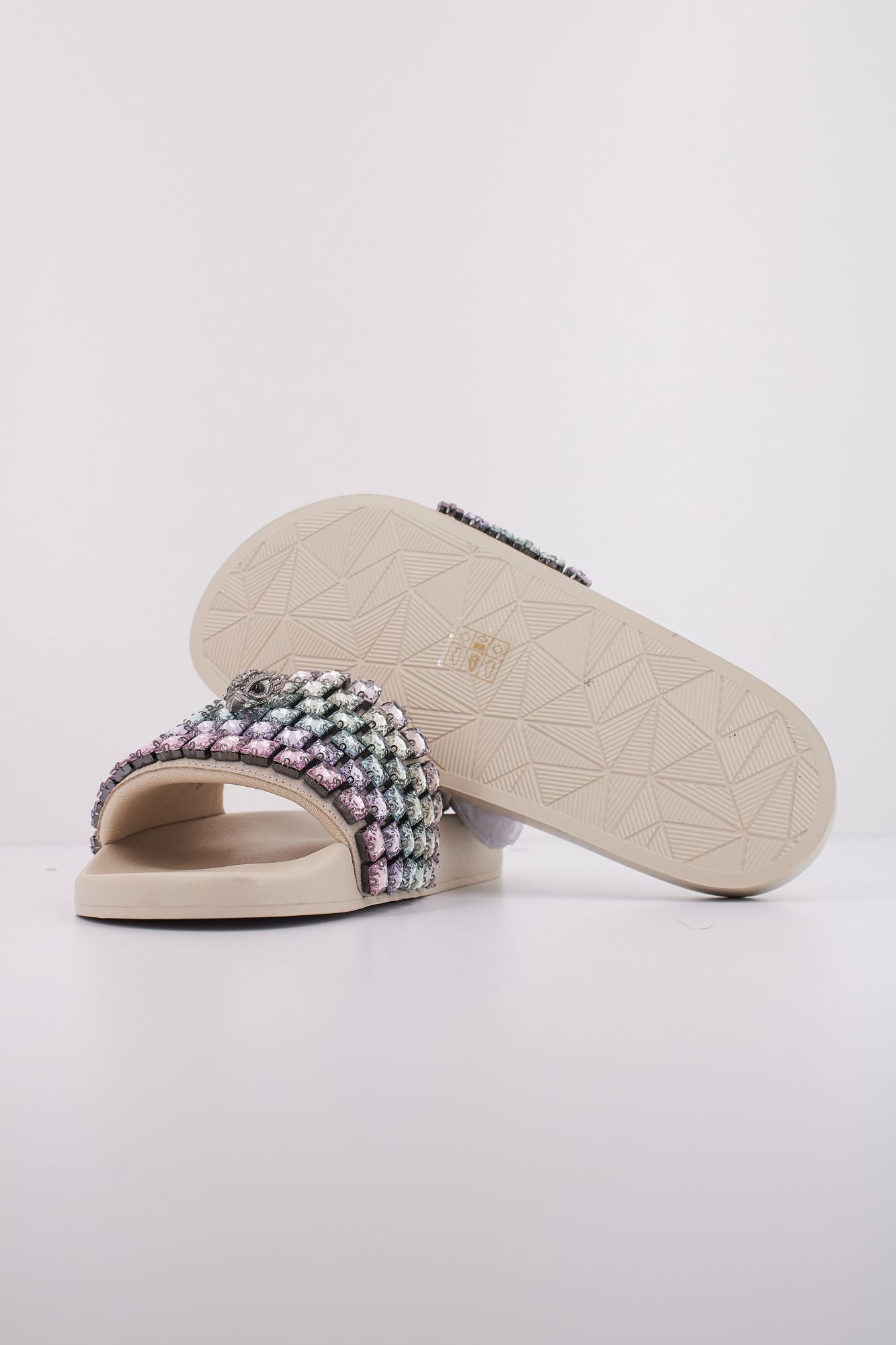 KURT GEIGER LONDON  MEENA EAGLE JEWEL en color BEIS (5)
