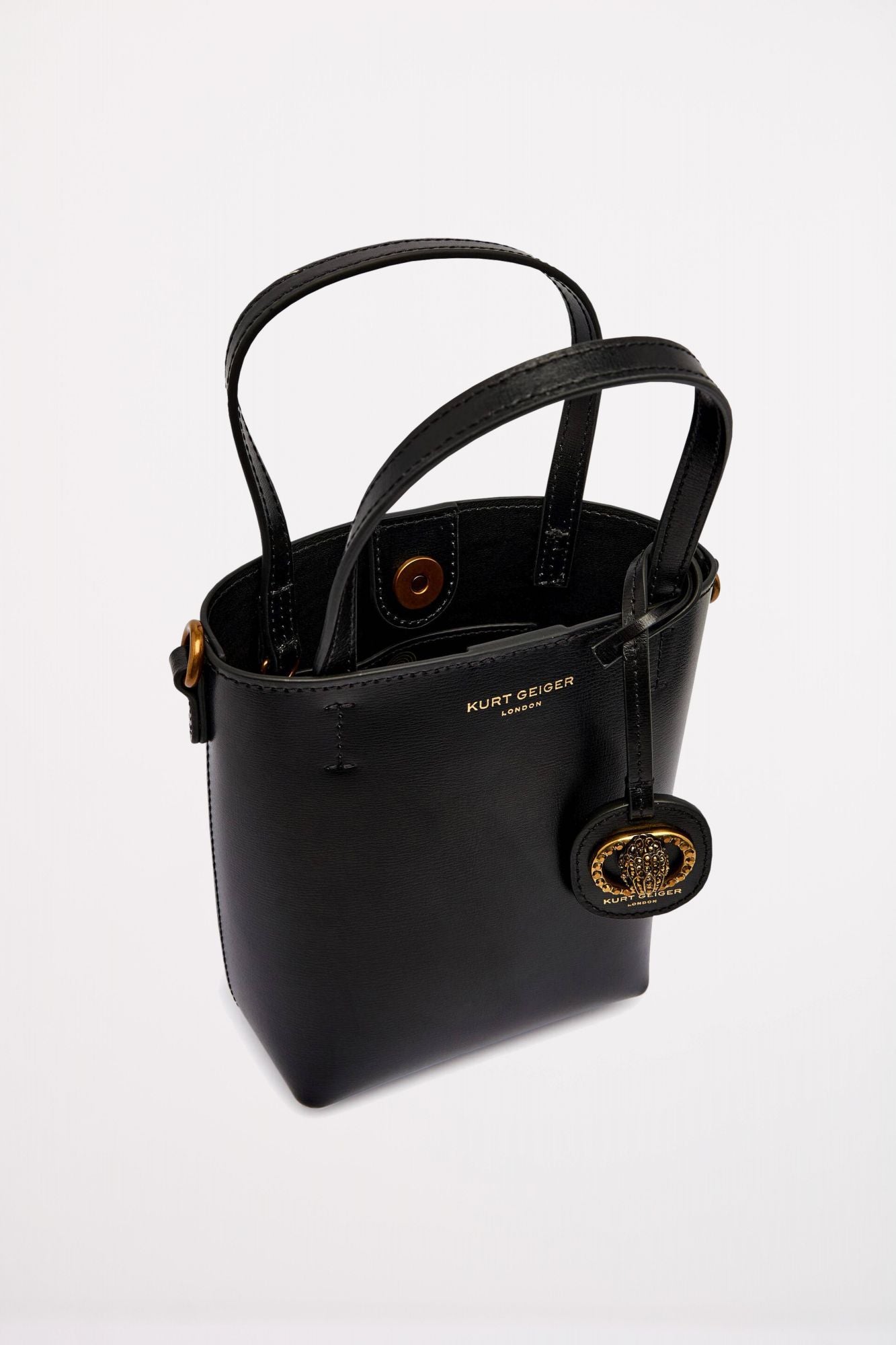 KURT GEIGER LONDON  CHELSEA SM SHOPPER BAG  en color NEGRO (3)