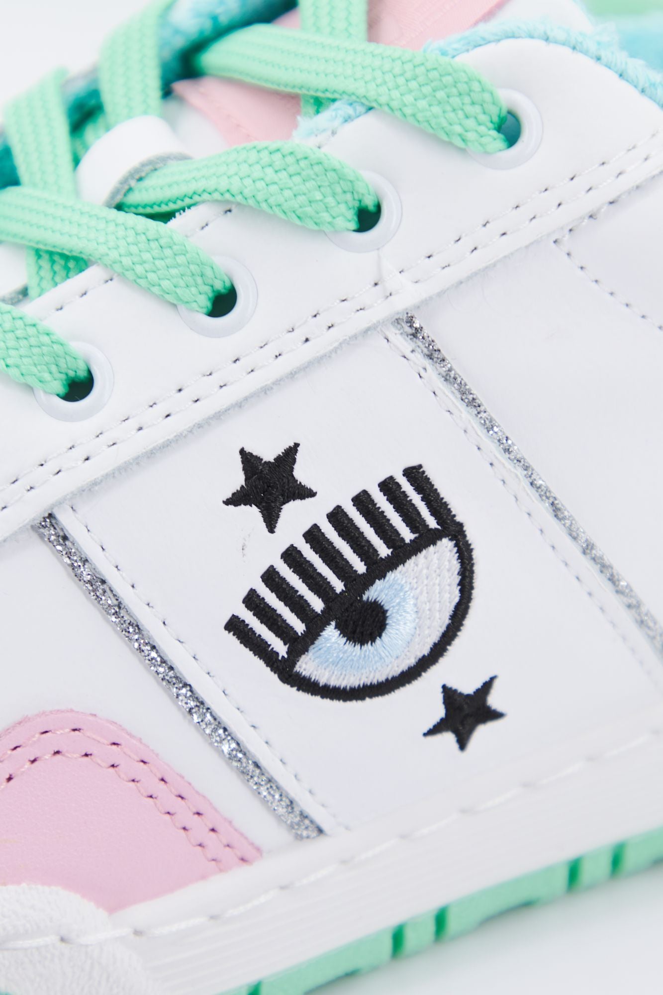 CHIARA FERRAGNI CF3003  en color BLANCO (4)