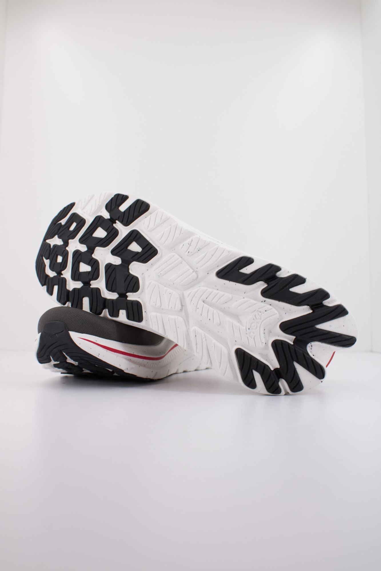 HOKA  KAWANA 2  en color GRIS (5)