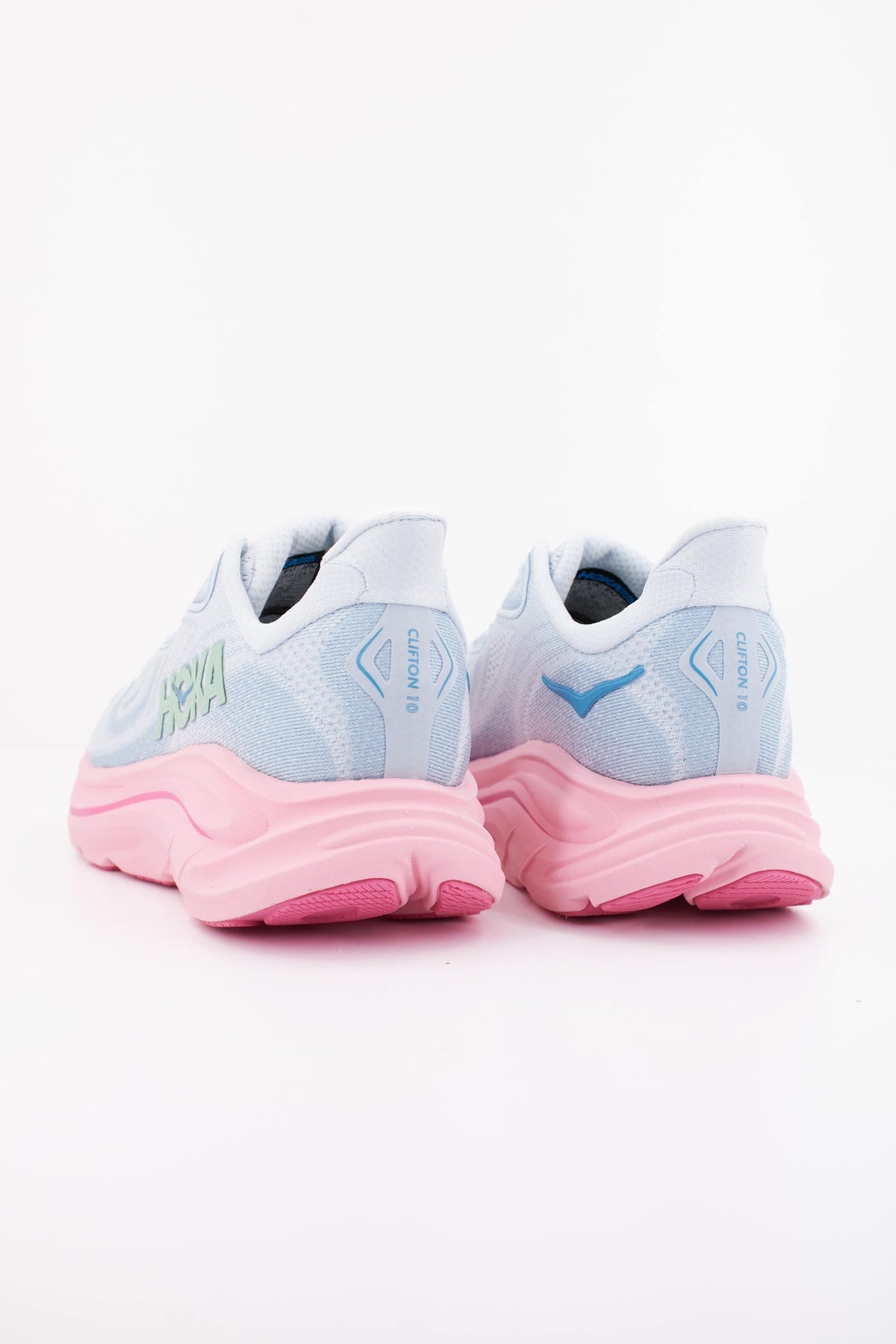 HOKA W CLIFTON 10 en color AZUL (4)