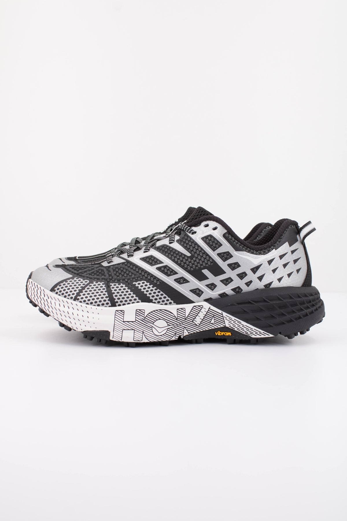 HOKA ZAPATILLA U SPEEDGOAT 2 T en color NEGRO (1)