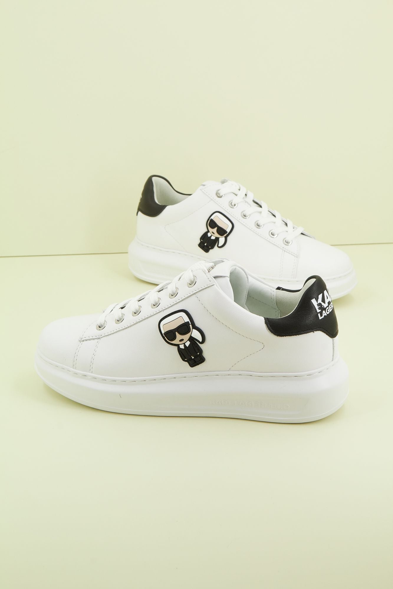 KARL LAGERFELD KAPRI en color BLANCO (4)