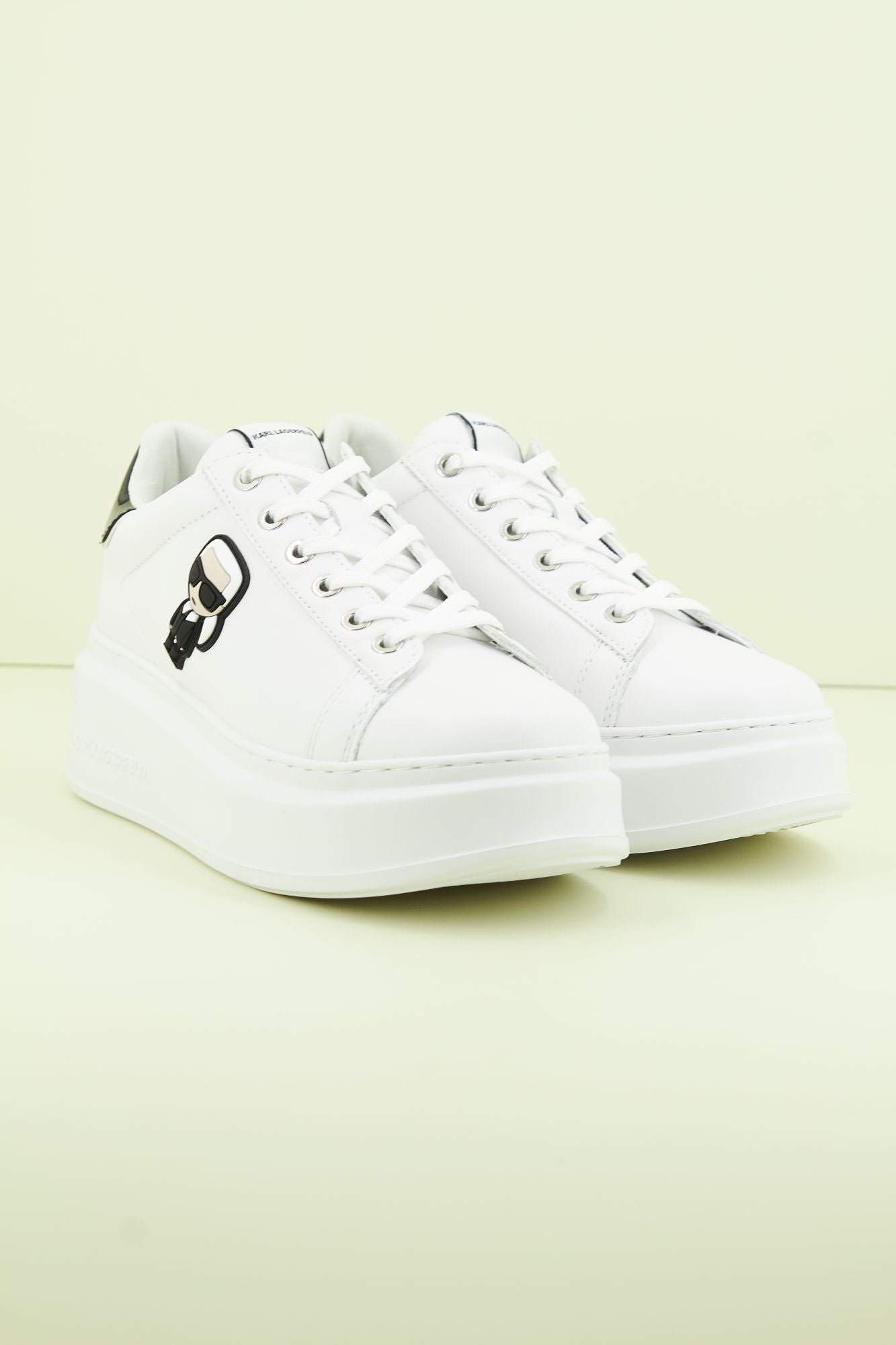 KARL LAGERFELD ANAKAPRI  en color BLANCO (2)