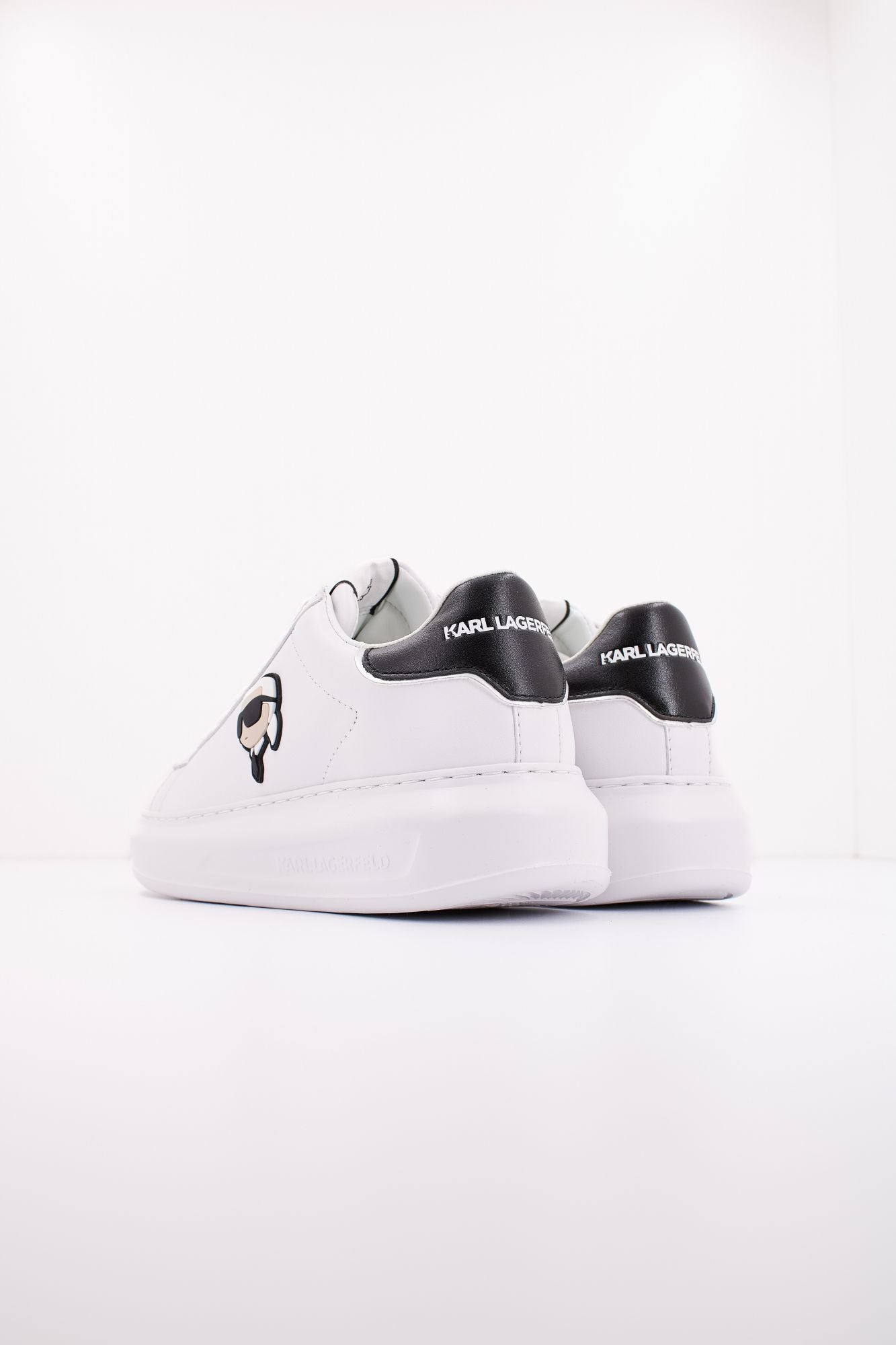 KARL LAGERFELD KAPRI KARL NFT LO LACE en color BLANCO (3)
