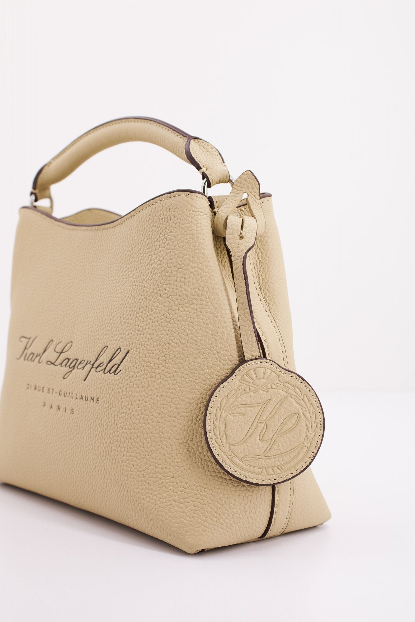 KARL LAGERFELD 155294 en color  (4)