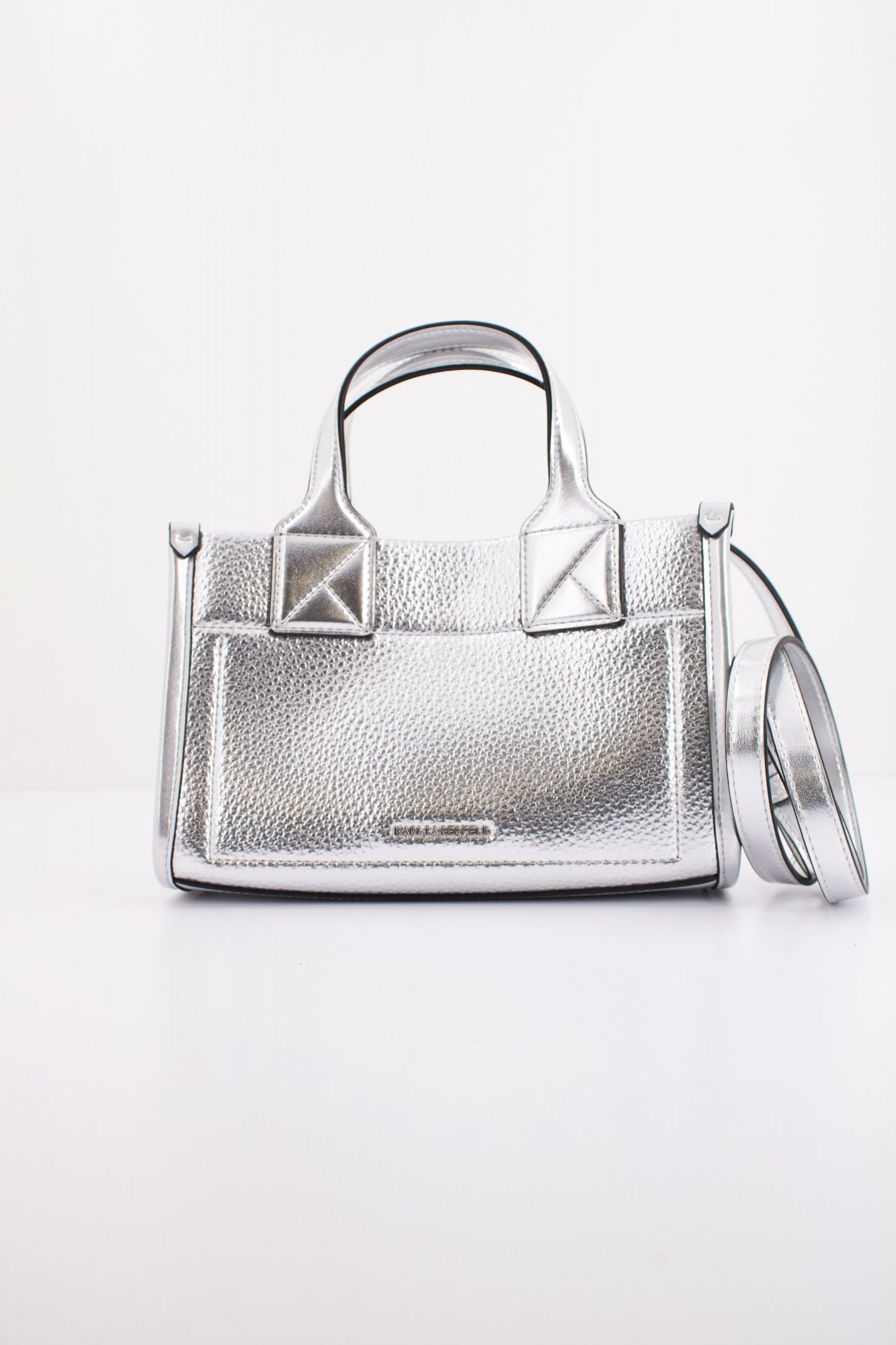 KARL LAGERFELD  K/SKUARE SM TOTE GRAINY en color PLATA (3)