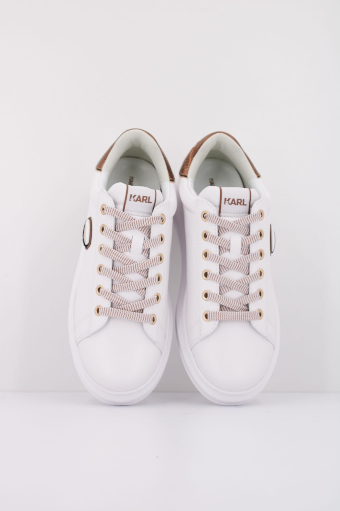KARL LAGERFELD KAPRI NFT METALMESH TAB LO en color BLANCO (3)