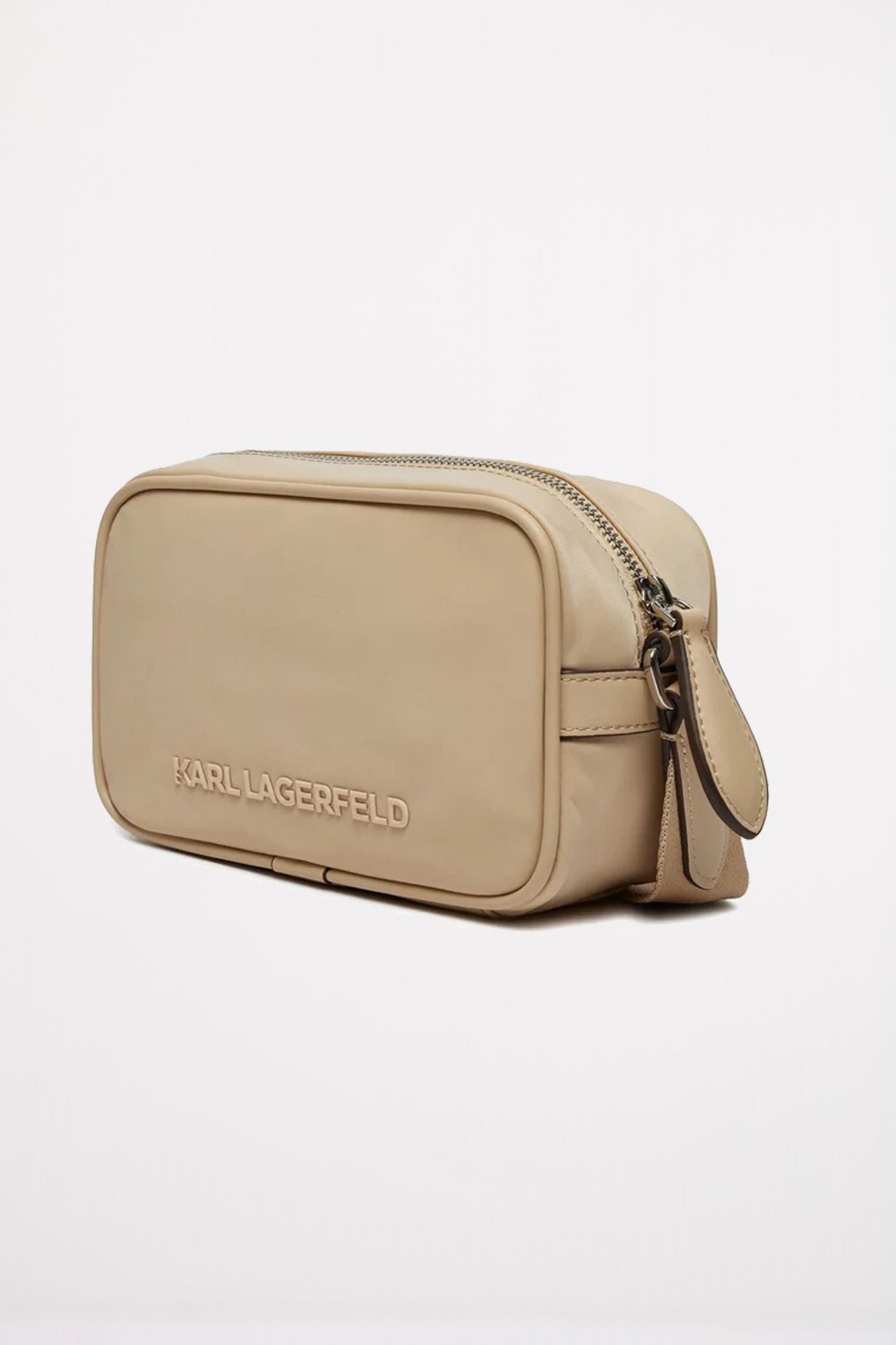 KARL LAGERFELD IKON NYLON CAMERA BAG en color BEIS (2)