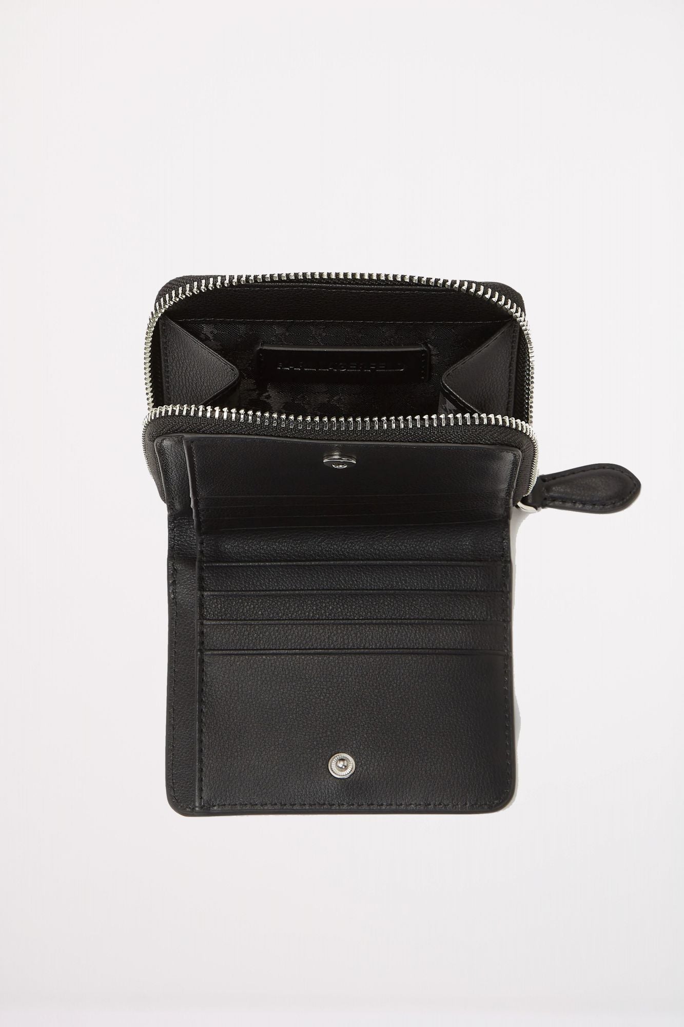 KARL LAGERFELD  IKON PEBBLE MD BIFOLD WLLT en color NEGRO (3)